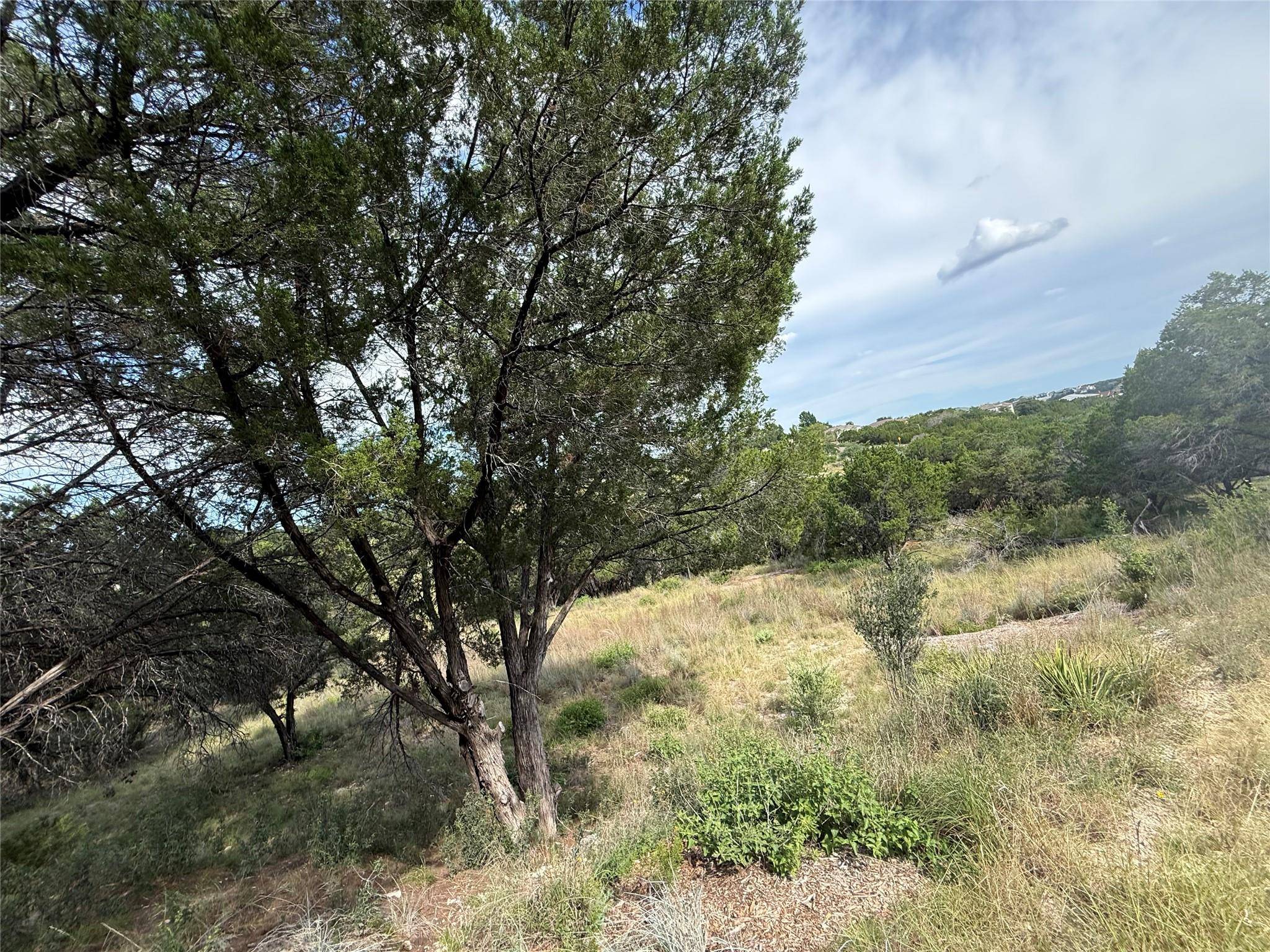 2805 Hancock Ave, Lago Vista, TX 78645