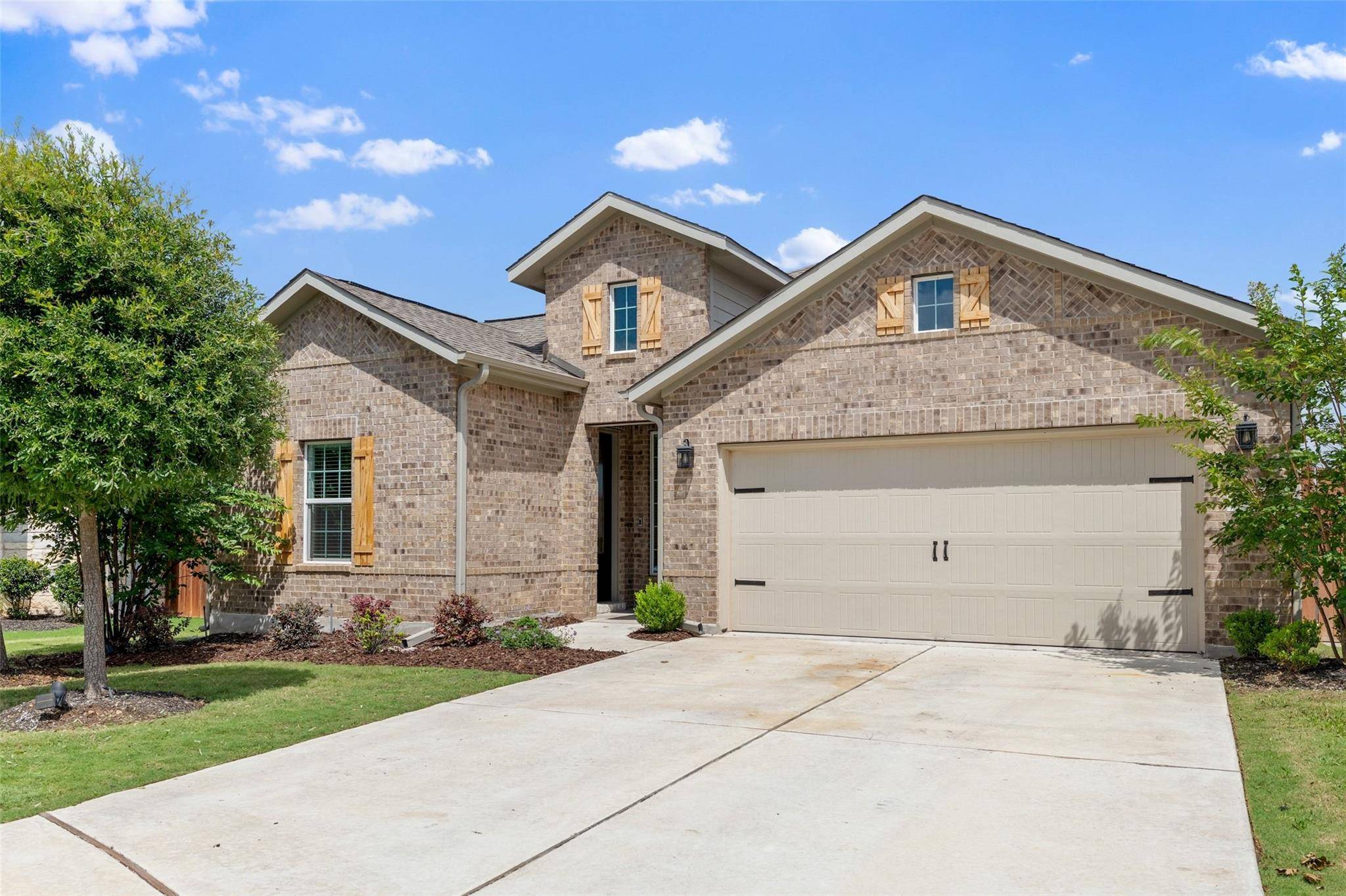 505 Sixpence LN, Georgetown, TX 78628
