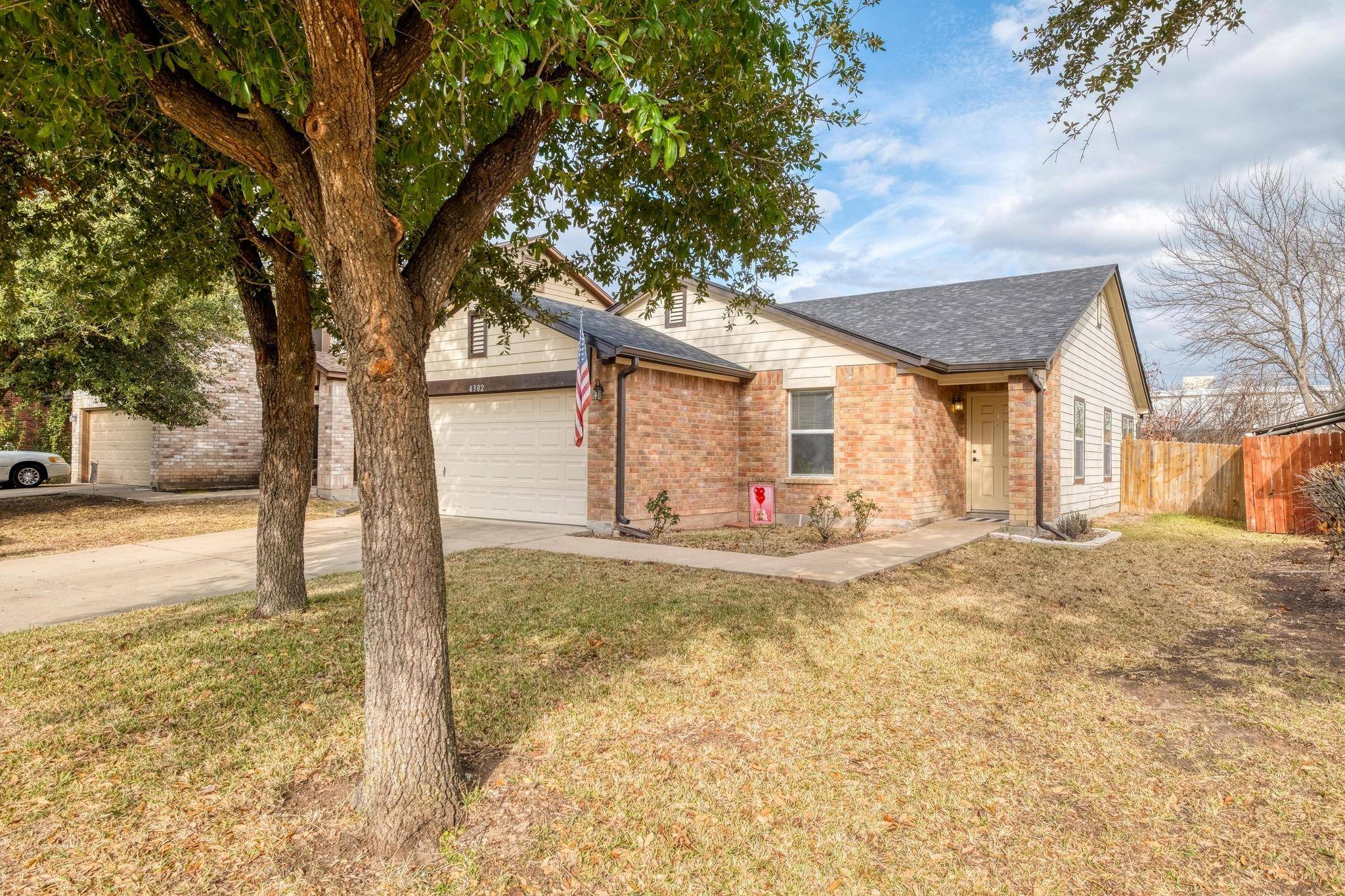 4302 Kings Canyon DR, Taylor, TX 76574
