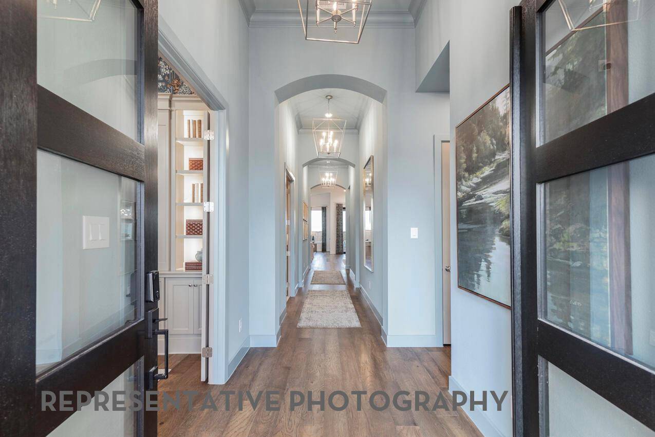 370 Tinctoria Creek DR, Kyle, TX 78640
