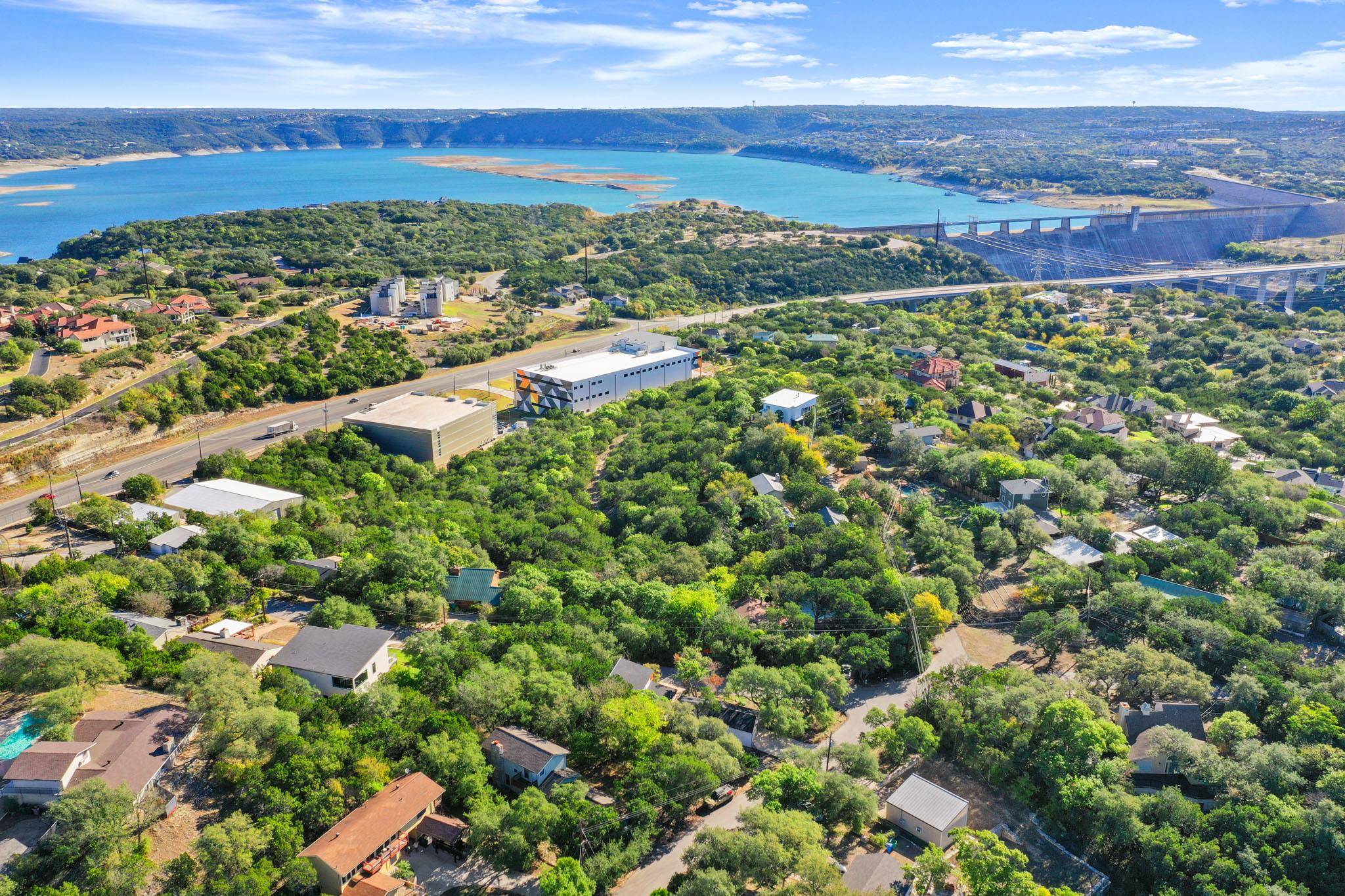 4000 Highland DR, Austin, TX 78734