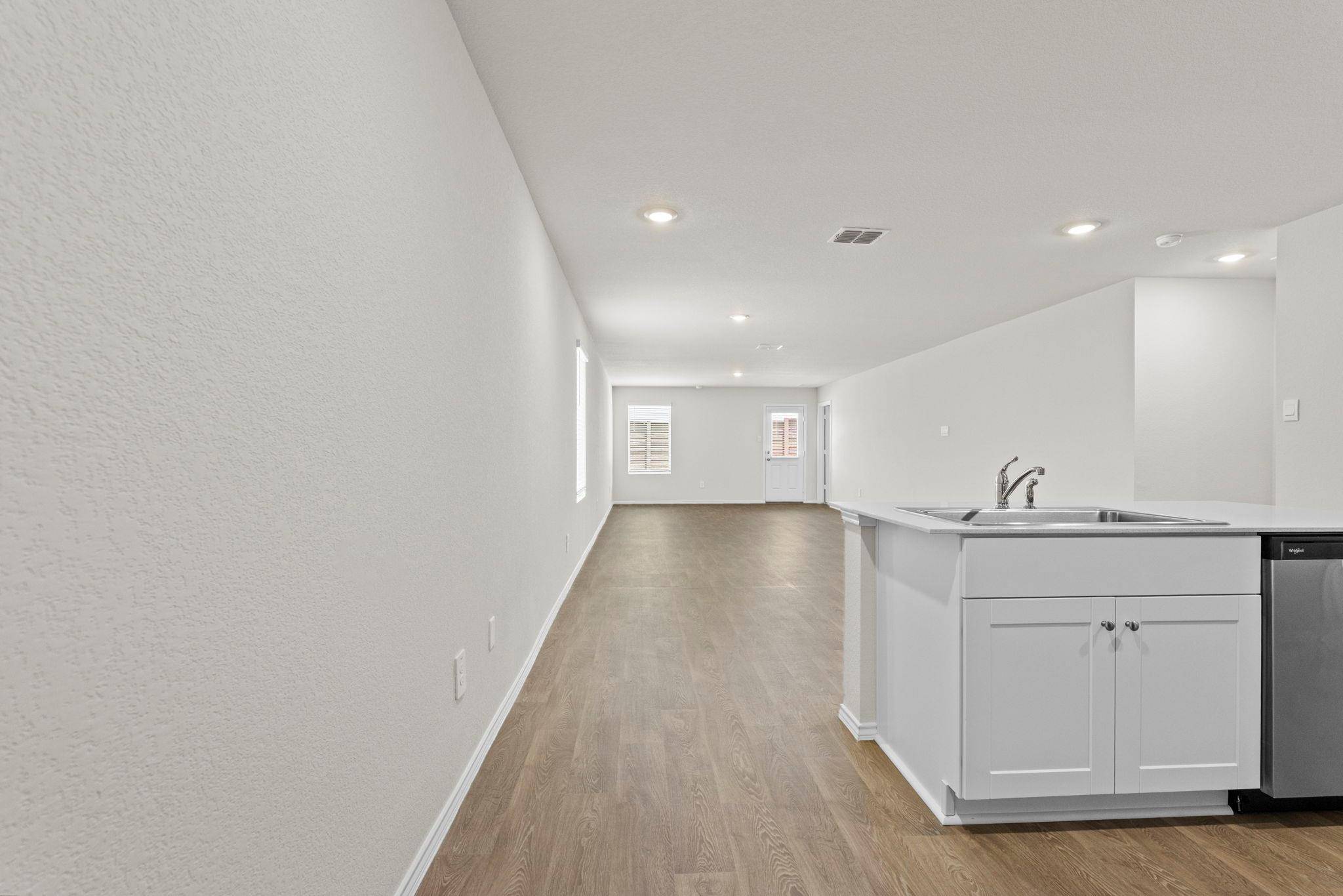 307 Wild Goose DR, Luling, TX 78648