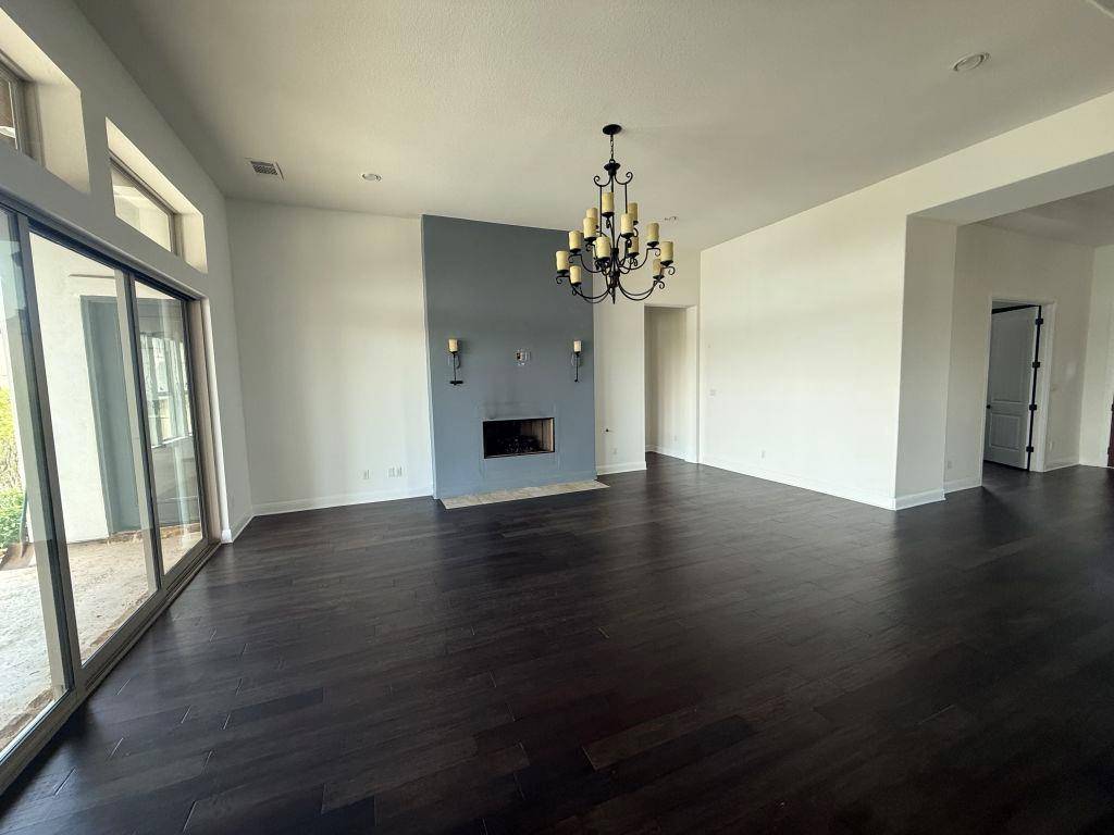 604 Brave Face ST, Leander, TX 78641