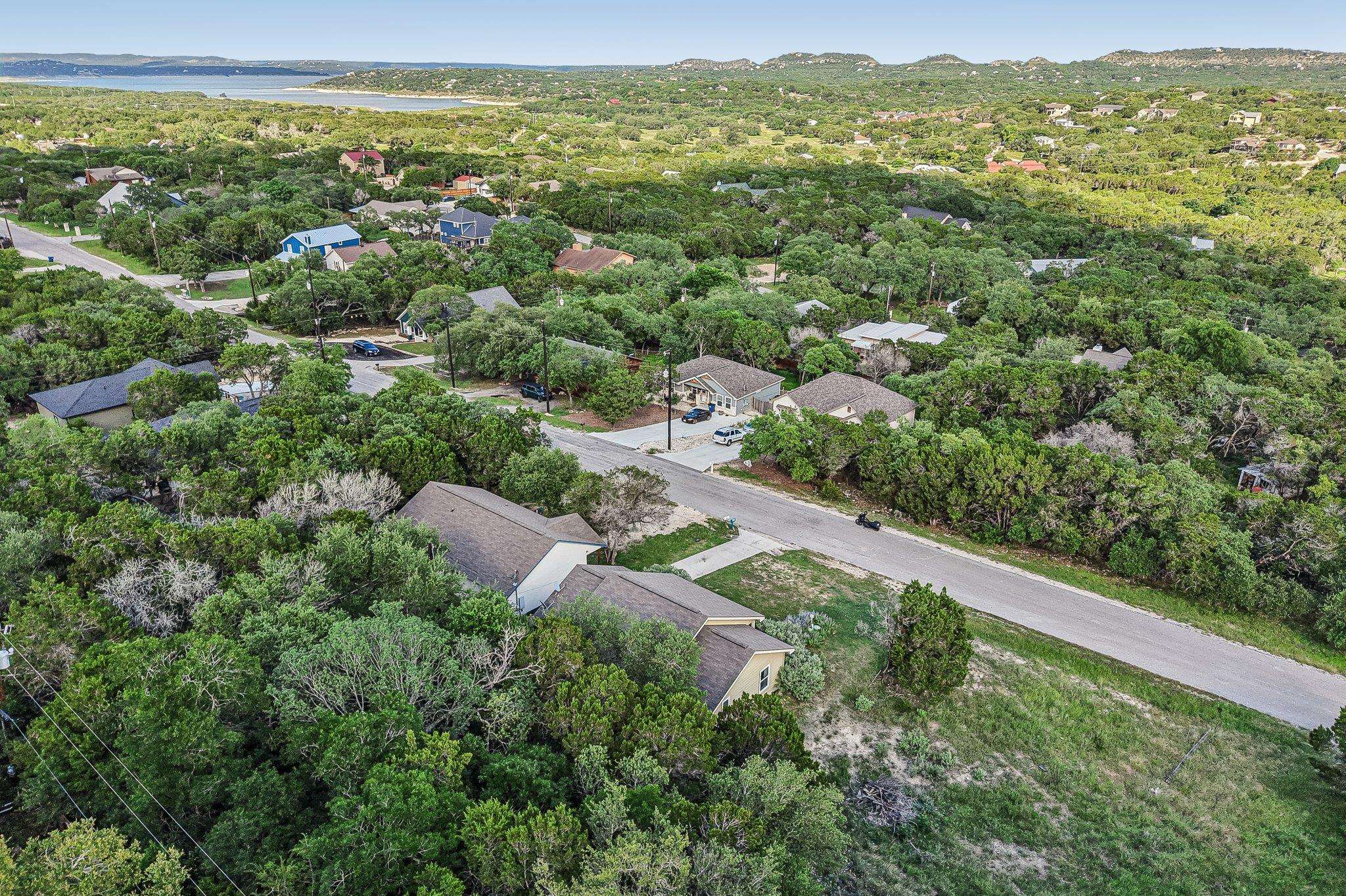 1427 Bonnyview DR, Canyon Lake, TX 78133