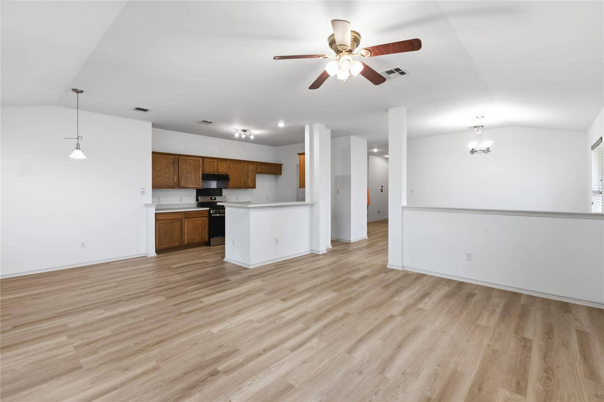 3629 Spring Canyon TRL, Round Rock, TX 78681