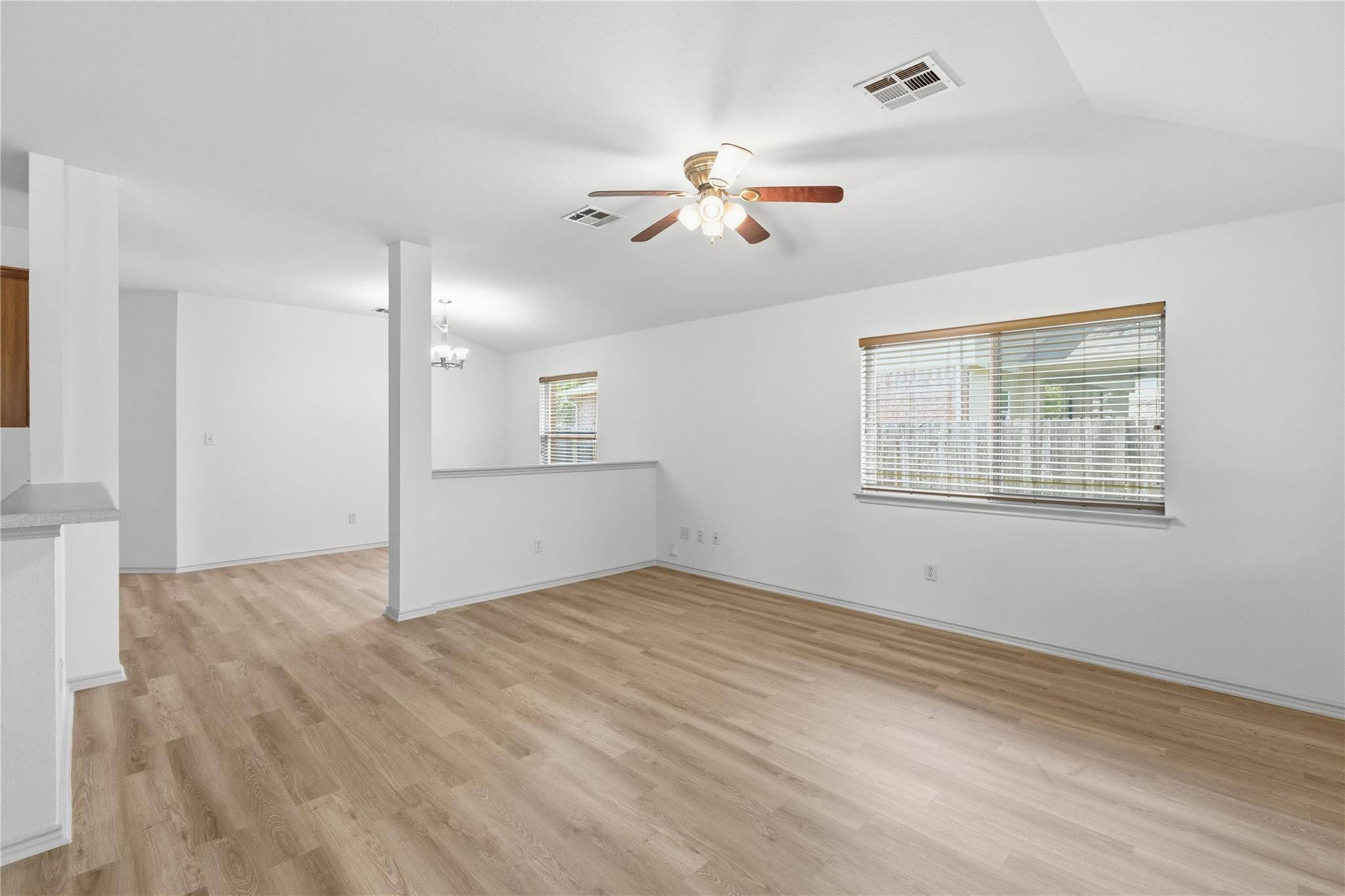 3629 Spring Canyon TRL, Round Rock, TX 78681