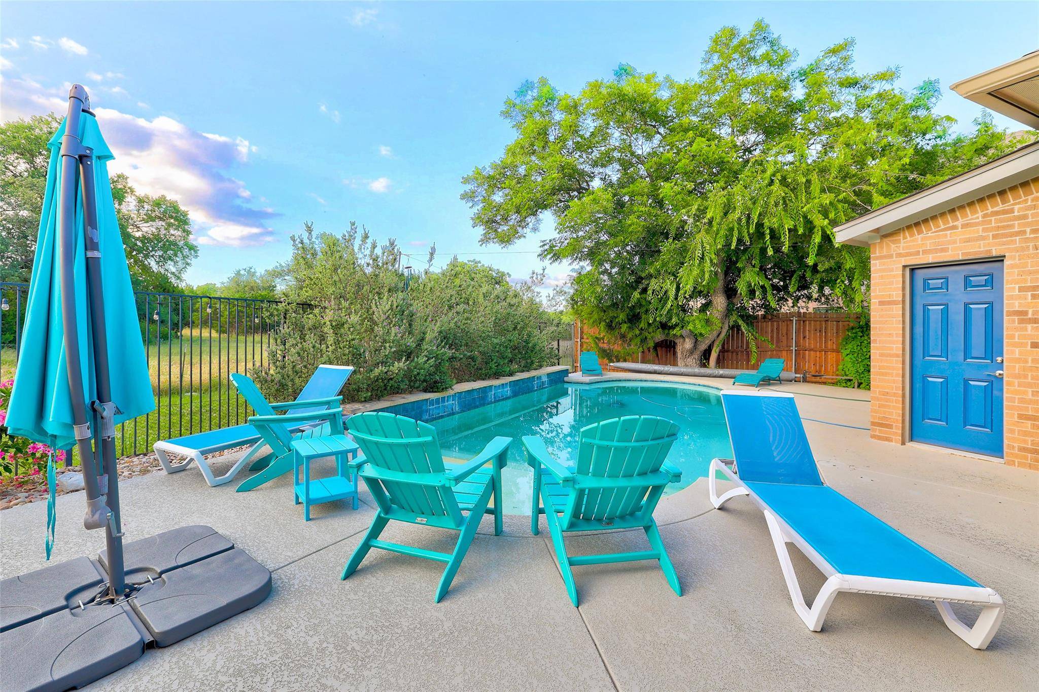 2304 Vaquero CV, Leander, TX 78641