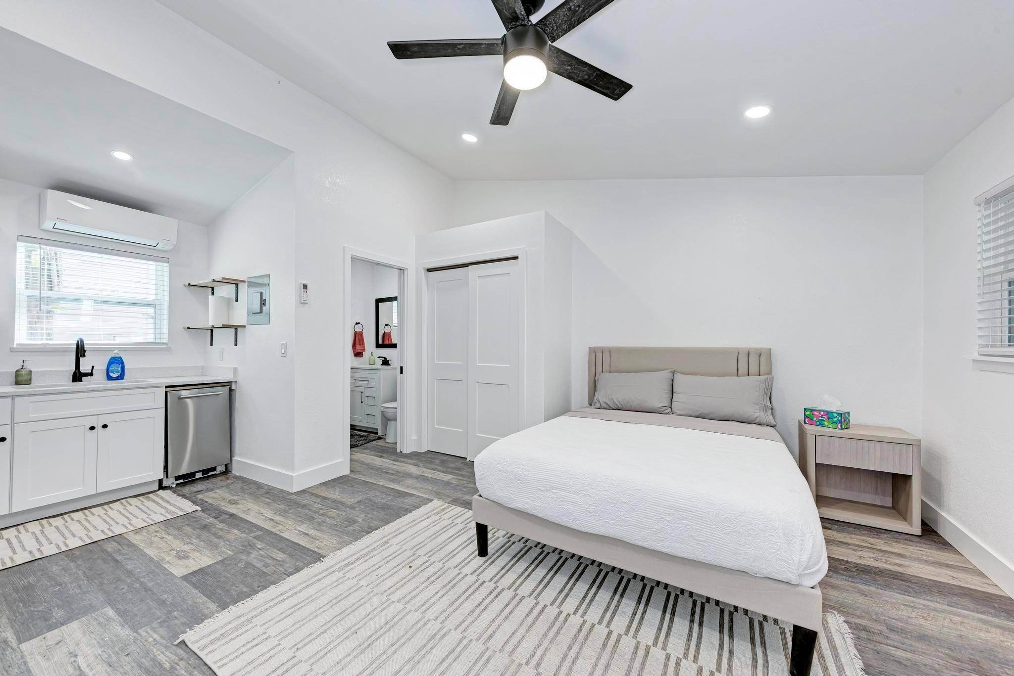 2302 Leon ST #01, Austin, TX 78705