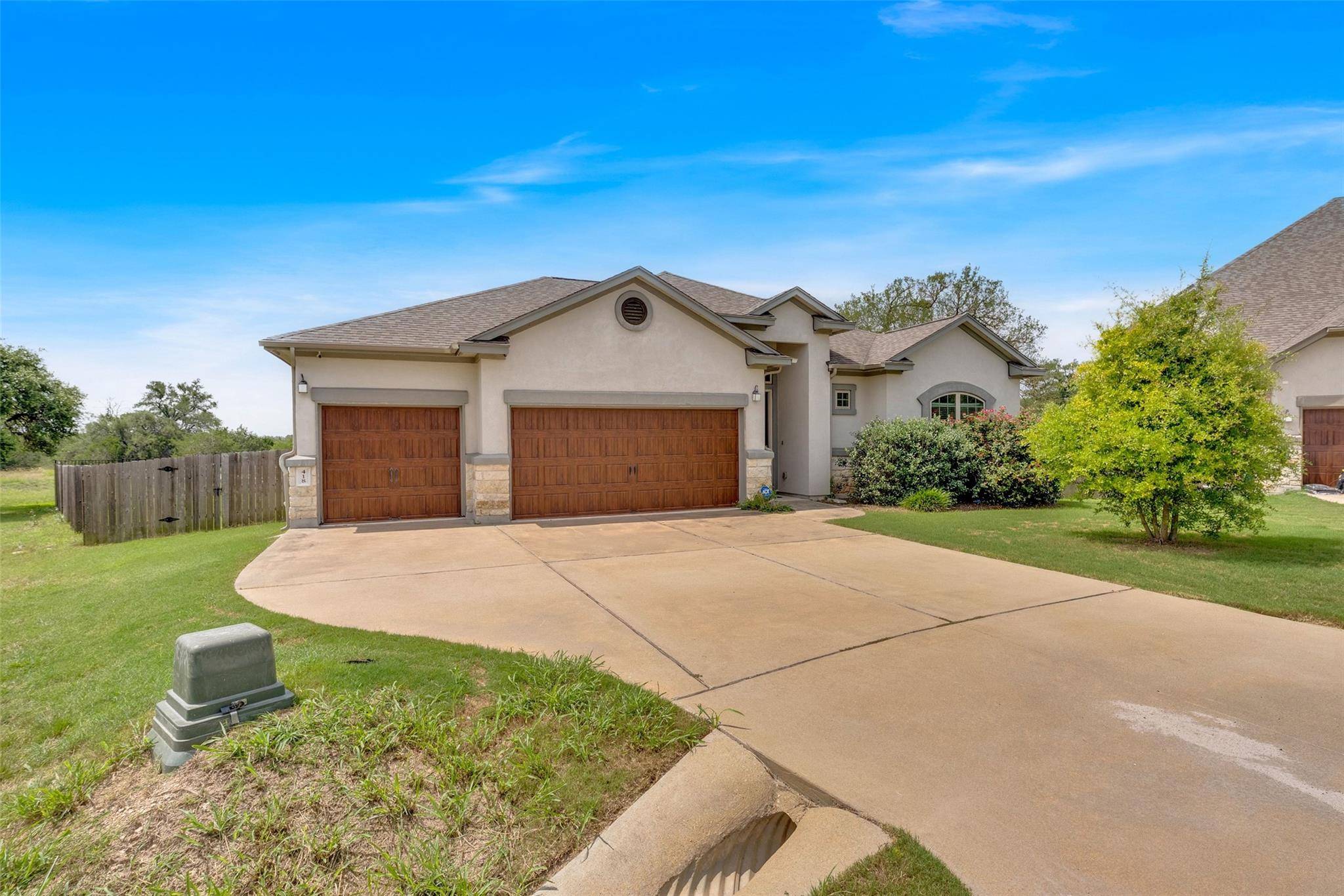 418 Quartz DR, Dripping Springs, TX 78620