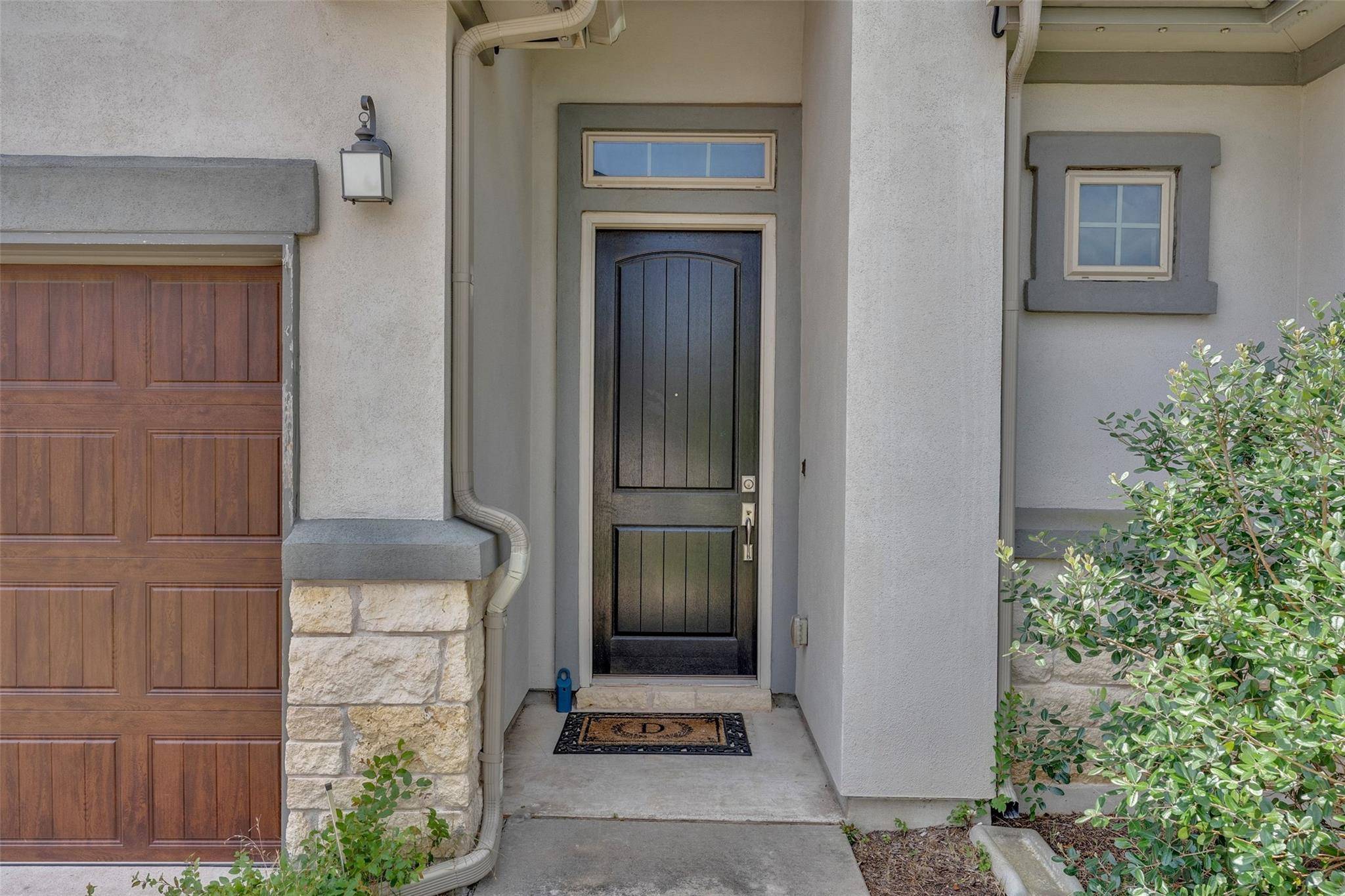418 Quartz DR, Dripping Springs, TX 78620