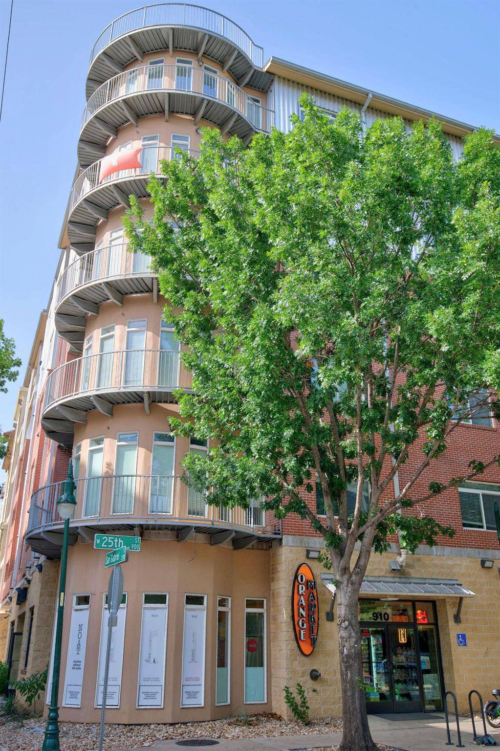 910 W 25th ST #406, Austin, TX 78705