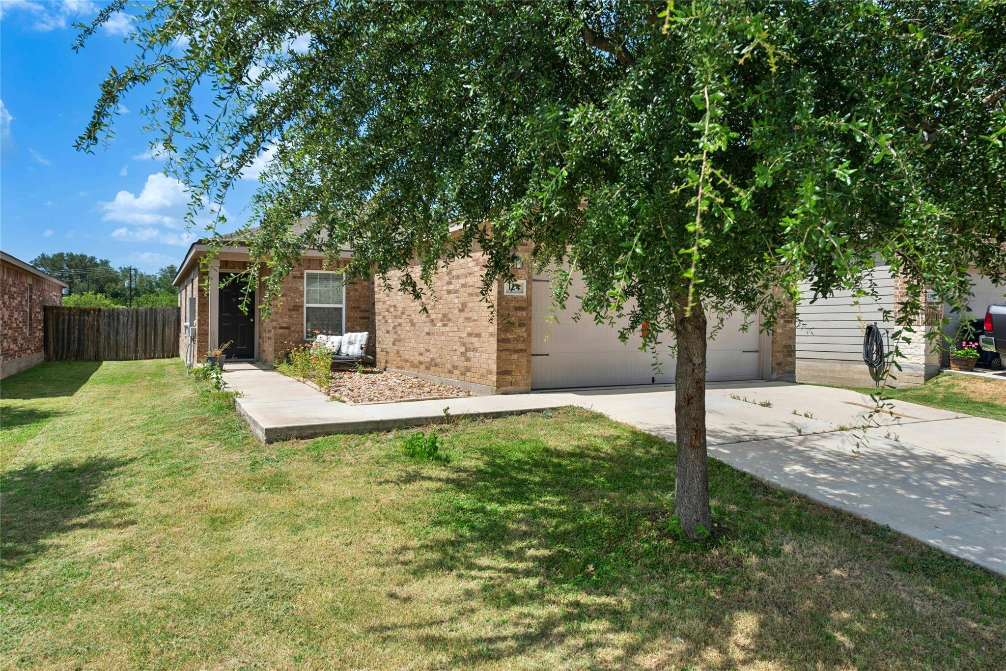 124 Continental Ave, Liberty Hill, TX 78642