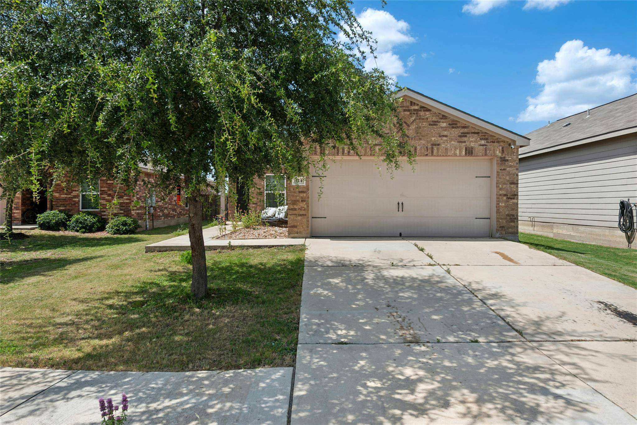 124 Continental Ave, Liberty Hill, TX 78642