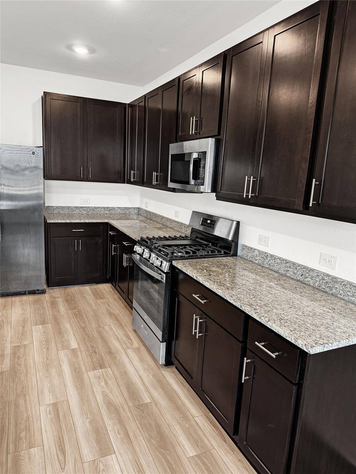 5800 Beverly Prairie RD, Del Valle, TX 78617