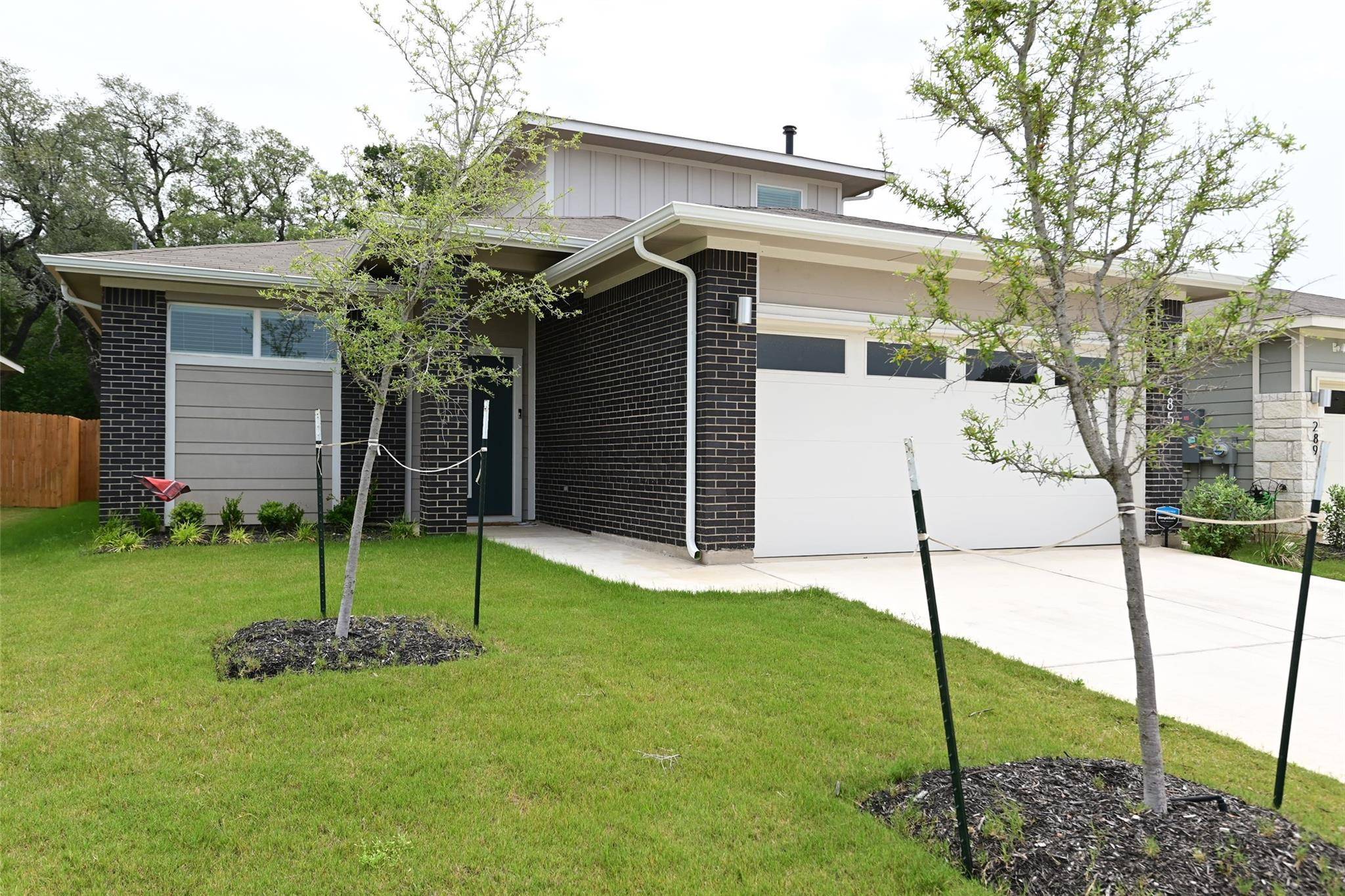 285 Centuryplant RD, Leander, TX 78641