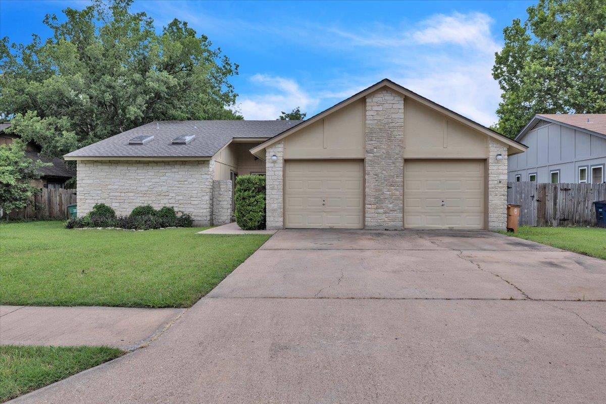 8713 Pineridge DR, Austin, TX 78729