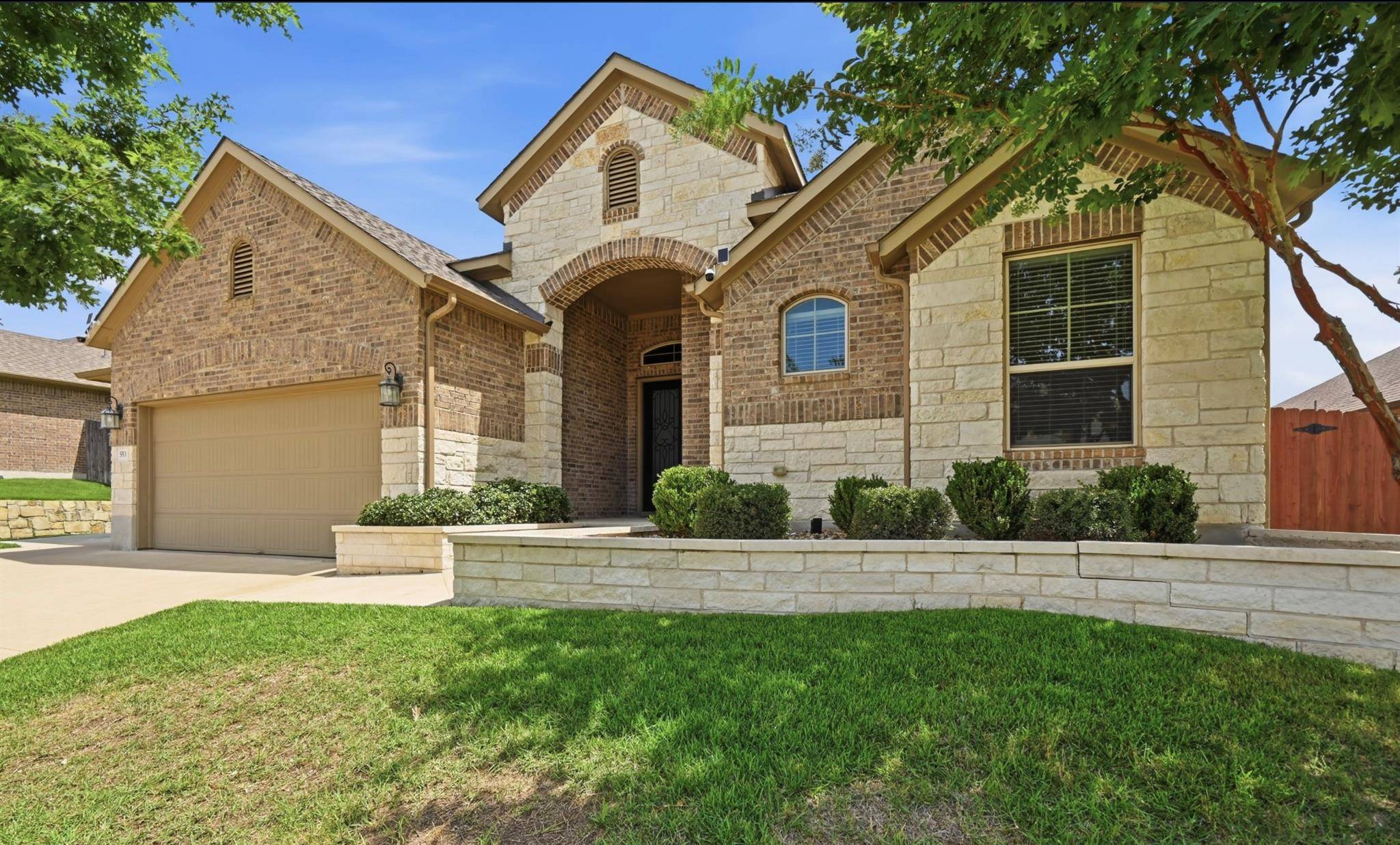 553 Betony LOOP, Buda, TX 78610