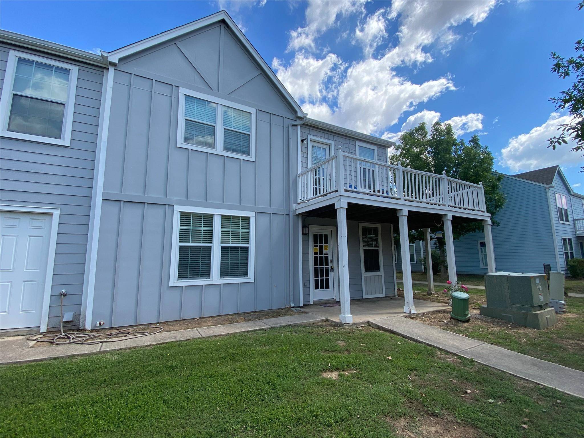 148 Rush HVN #C, San Marcos, TX 78666