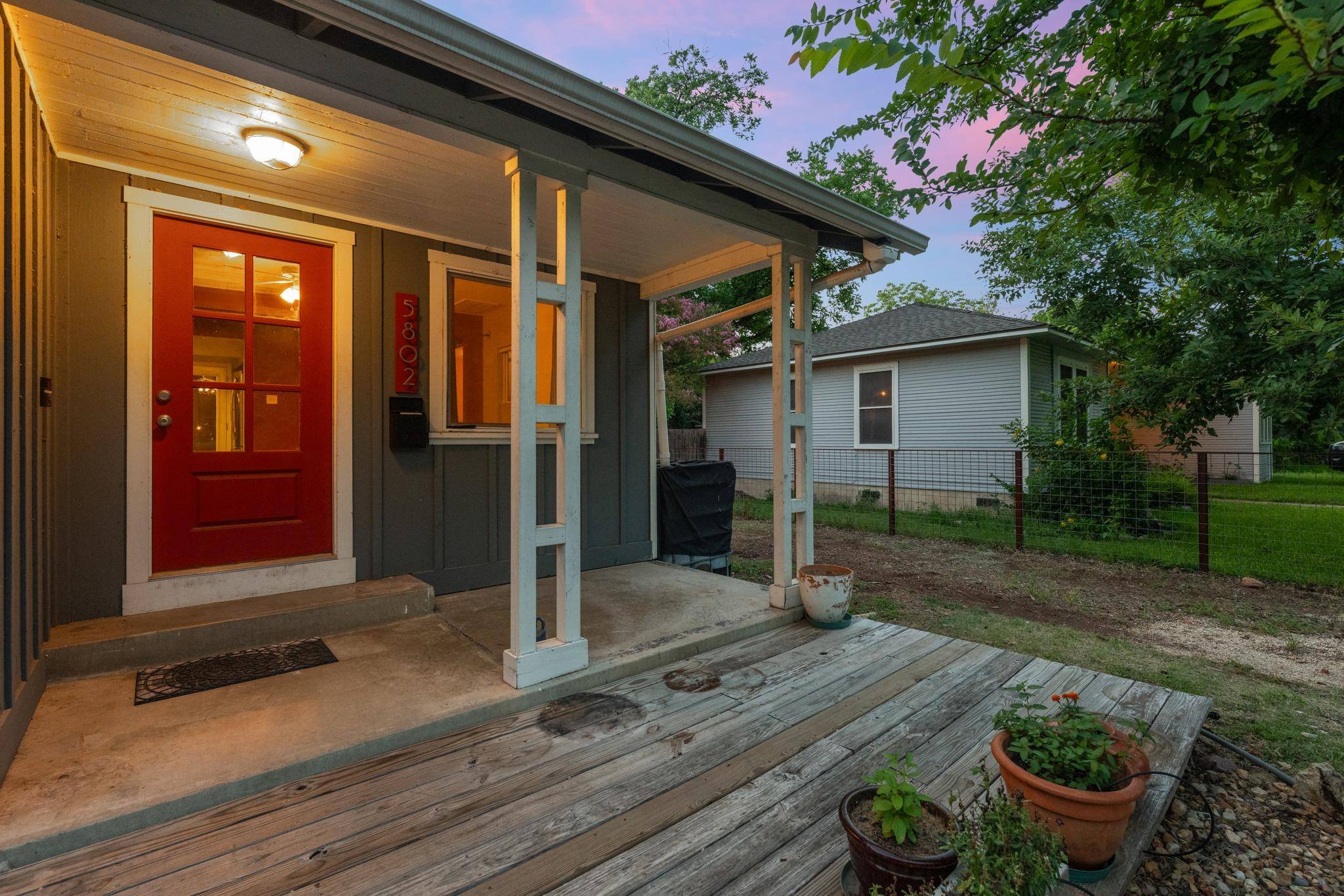 5802 Chesterfield Ave, Austin, TX 78752
