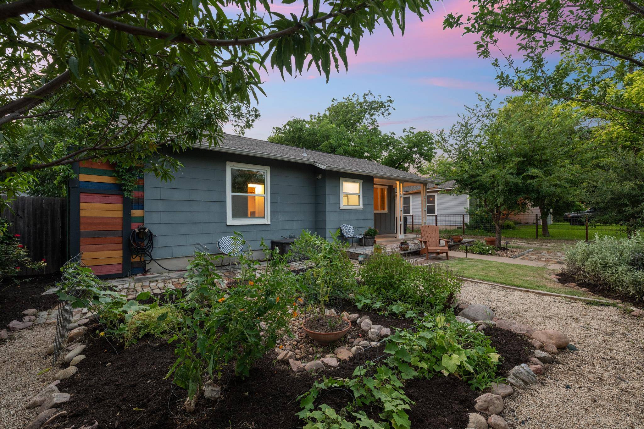 5802 Chesterfield Ave, Austin, TX 78752
