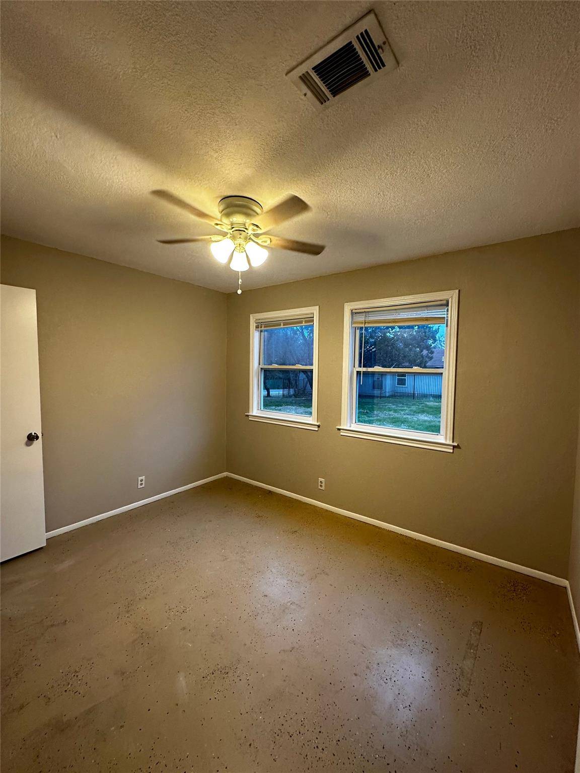 11006 1st ST #A, Jonestown, TX 78645