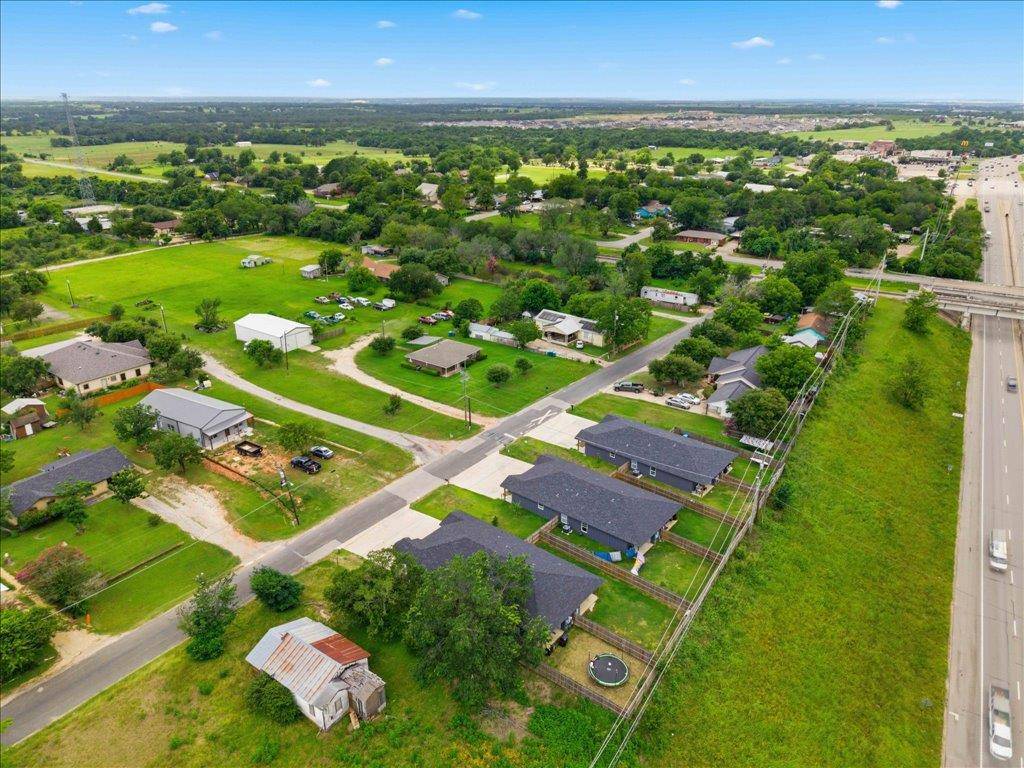 113 Fisher ST #A & B, Elgin, TX 78621