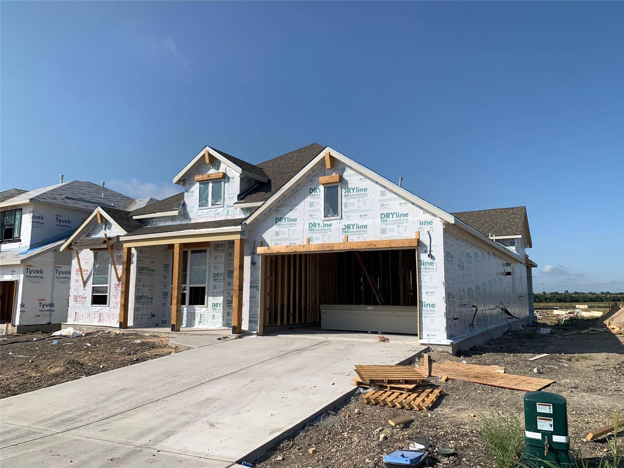 204 Blossom Cottage DR, Hutto, TX 78634