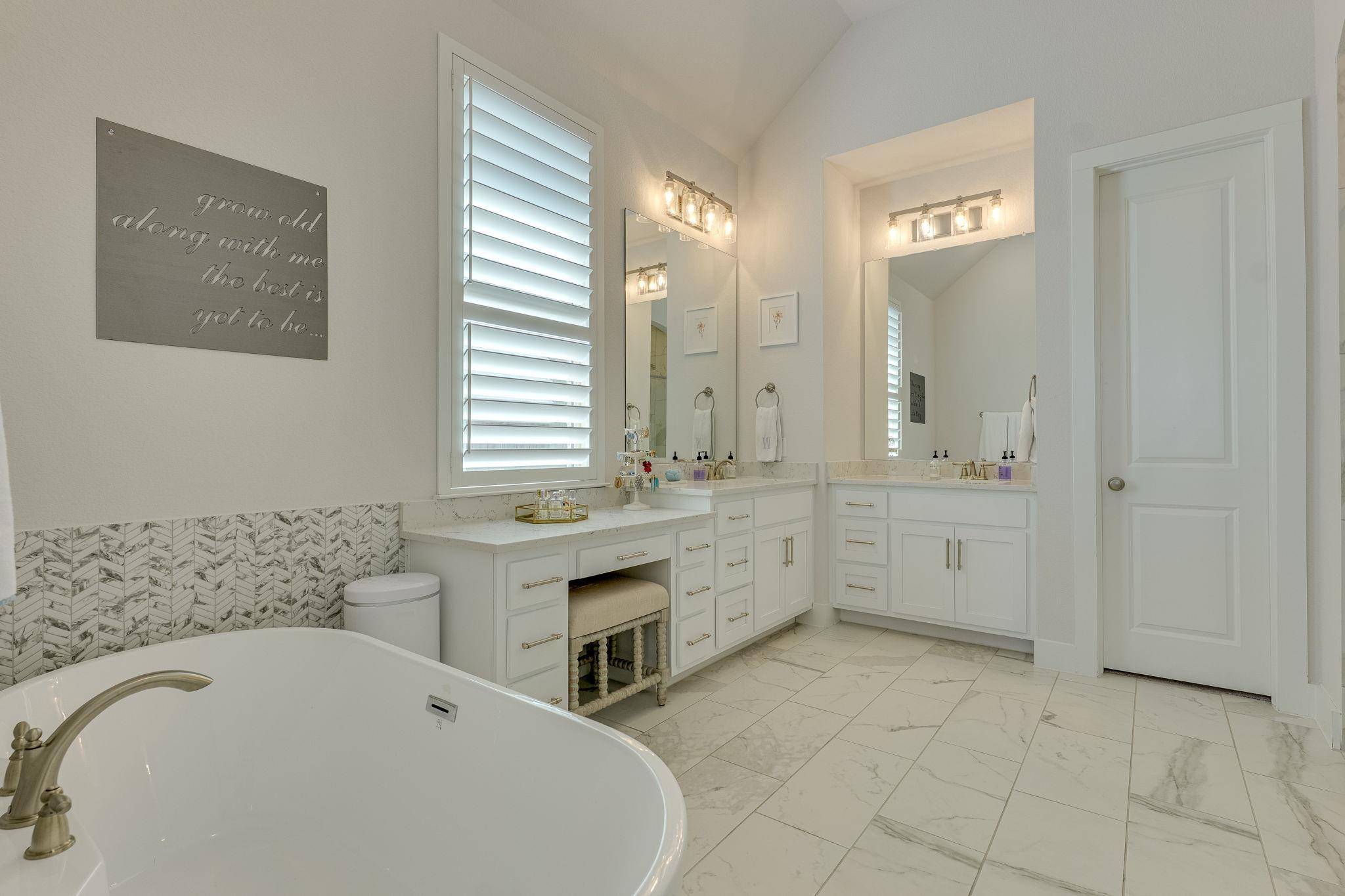 1916 Boulderback CV, Leander, TX 78641