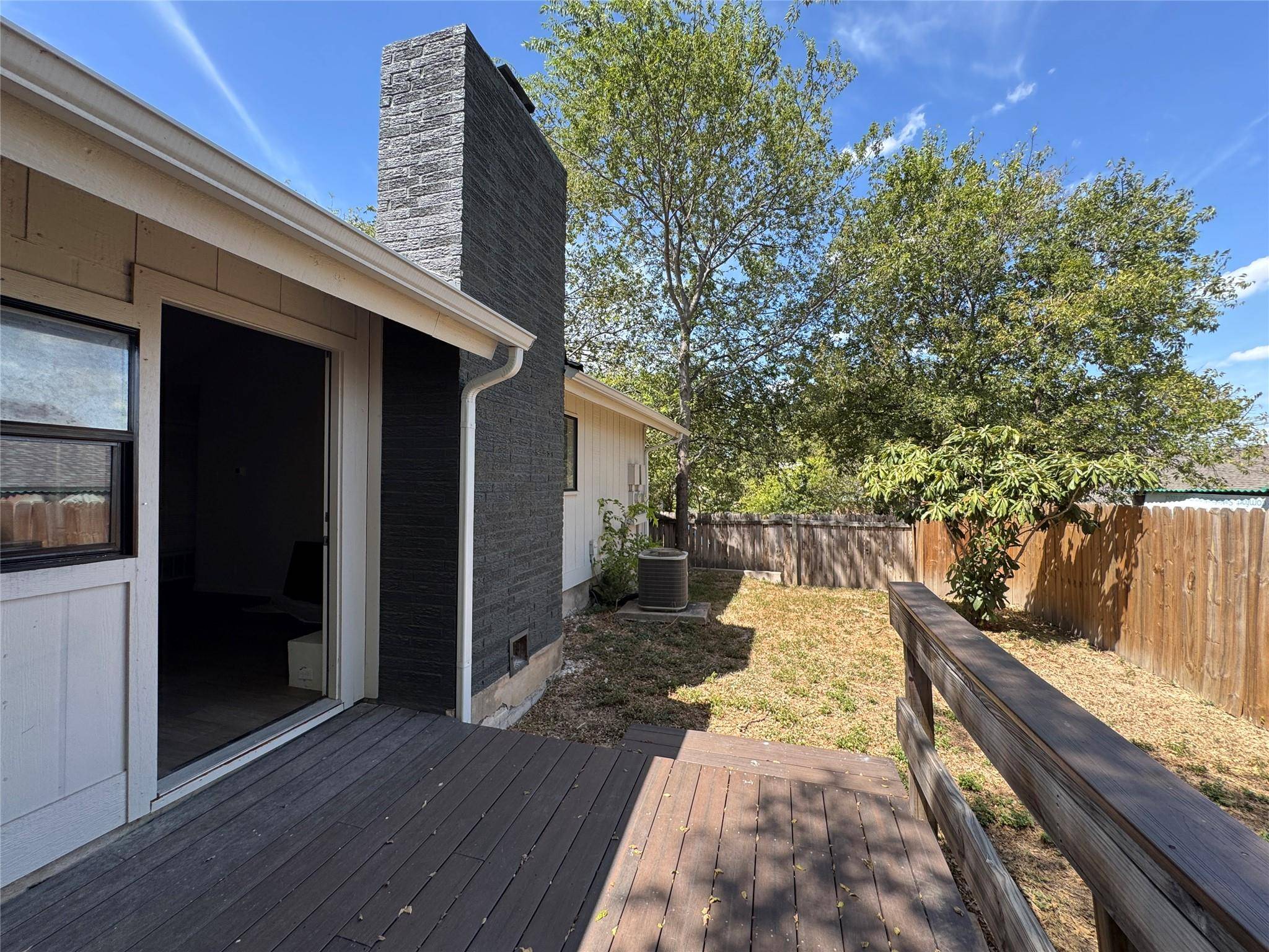 9501 Quail CT #A, Austin, TX 78758