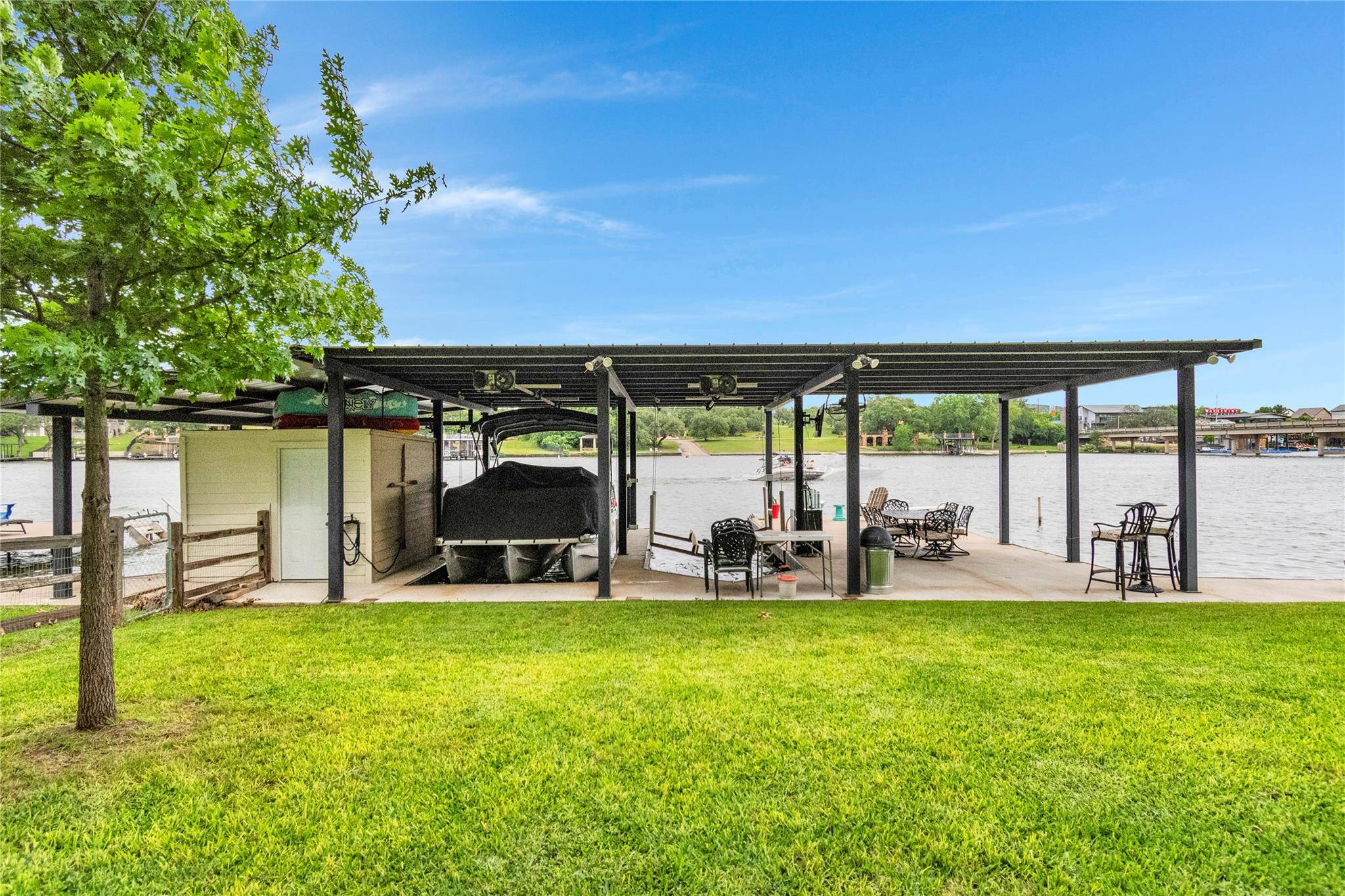 124 Riverbend Lane, Kingsland, TX 78639