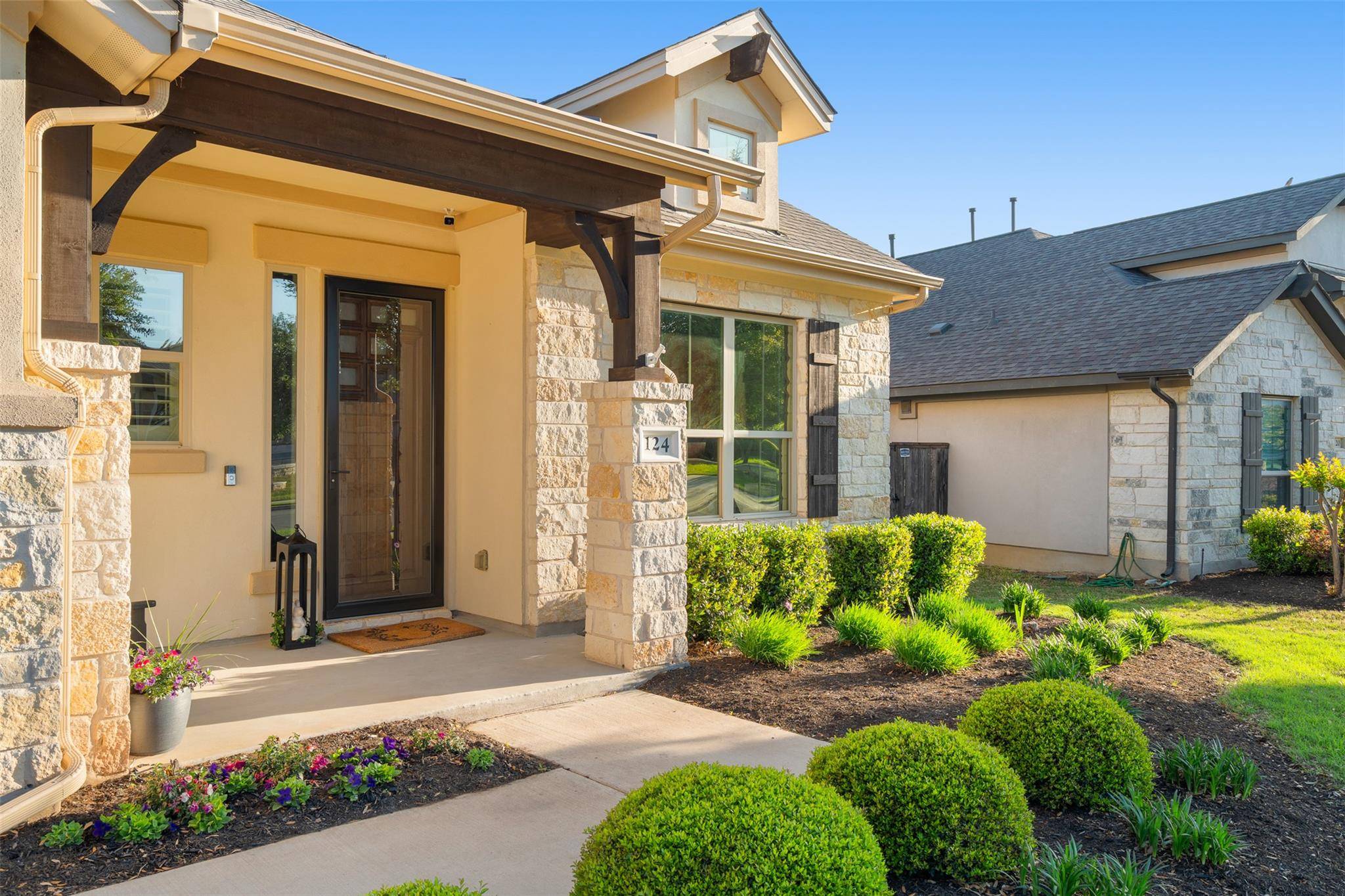 124 Cherokee Rose CIR, Georgetown, TX 78626