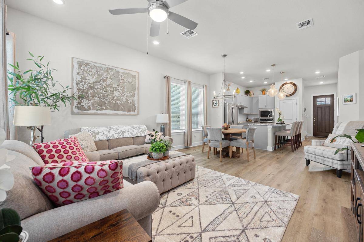 144 Monterey Oak TRL, Georgetown, TX 78628