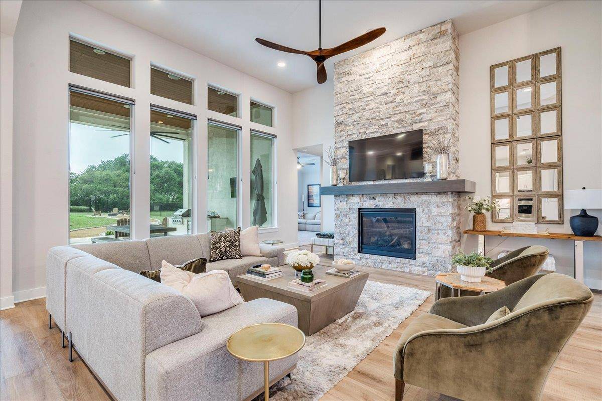 1144 Bunker Ranch BLVD, Dripping Springs, TX 78620