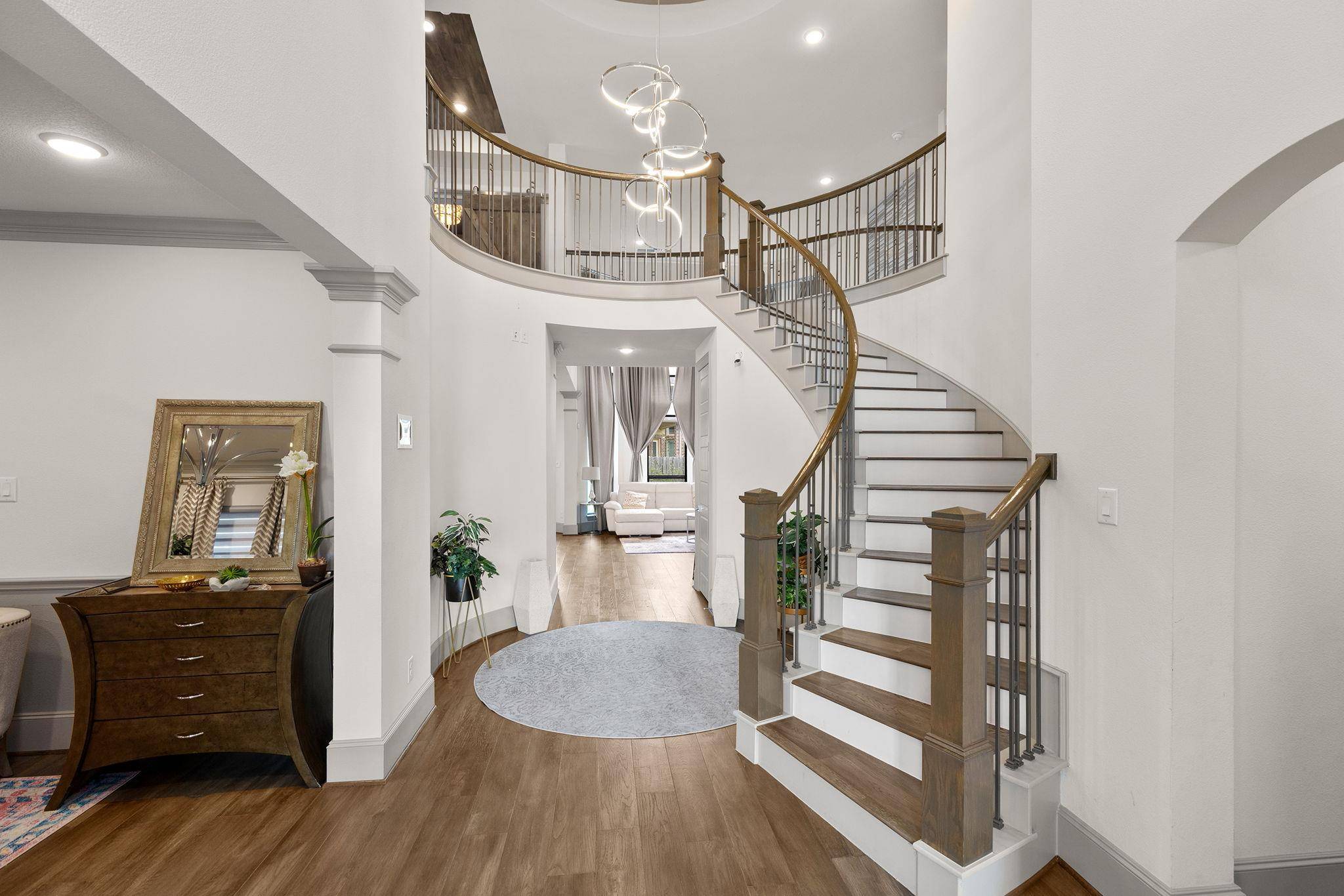 109 Leon LOOP, Liberty Hill, TX 78642