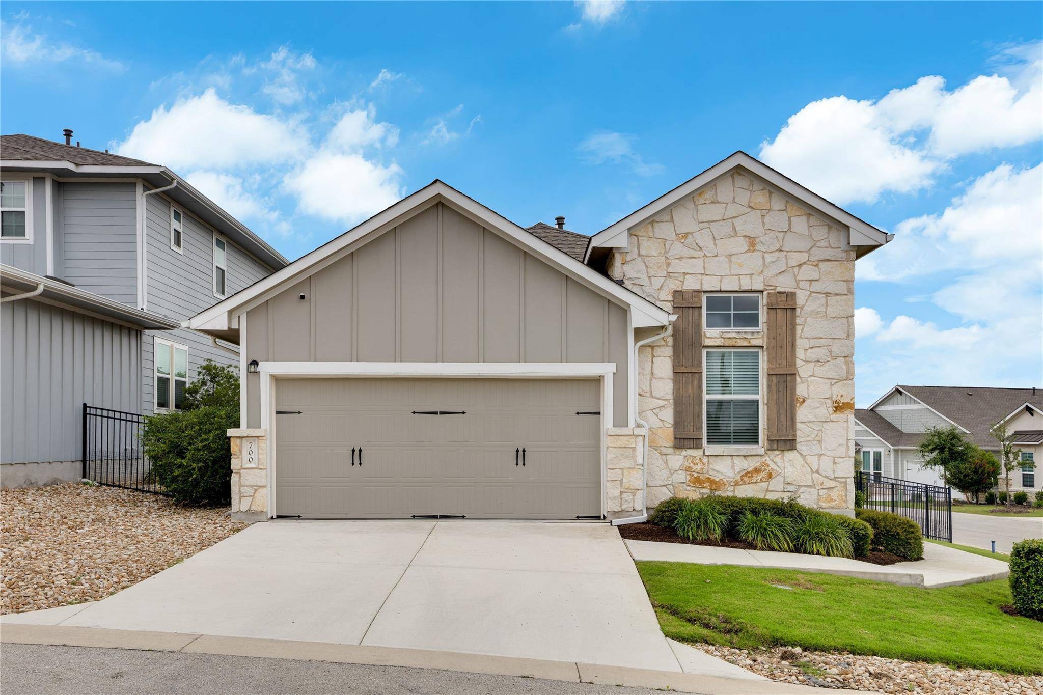 700 Affazia LN #C, Georgetown, TX 78628