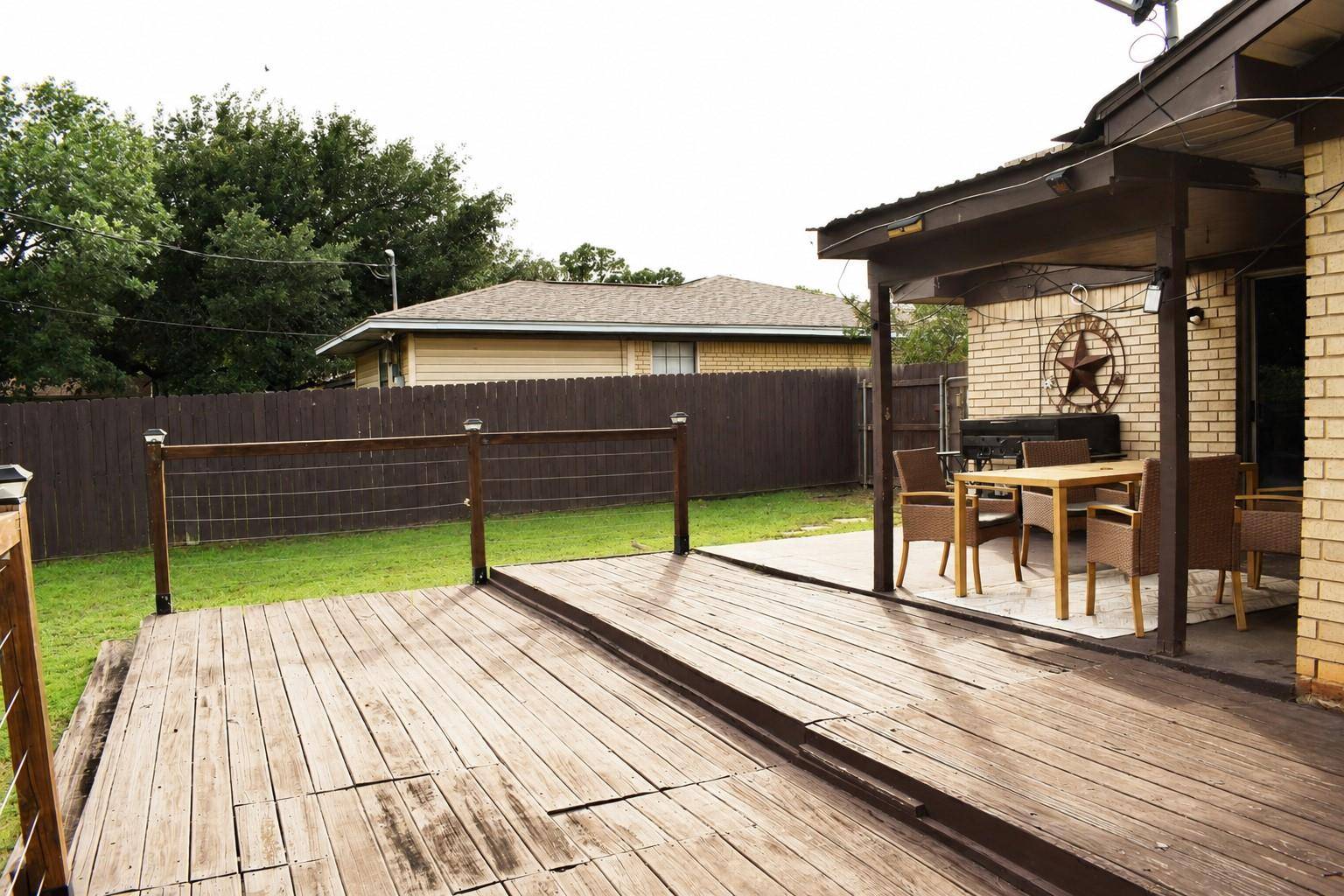 1603 Alcoa Ave, Rockdale, TX 76567