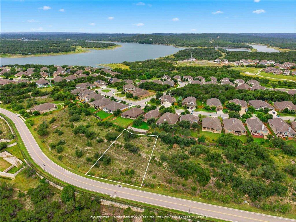 7508 Tessera PKWY, Lago Vista, TX 78645