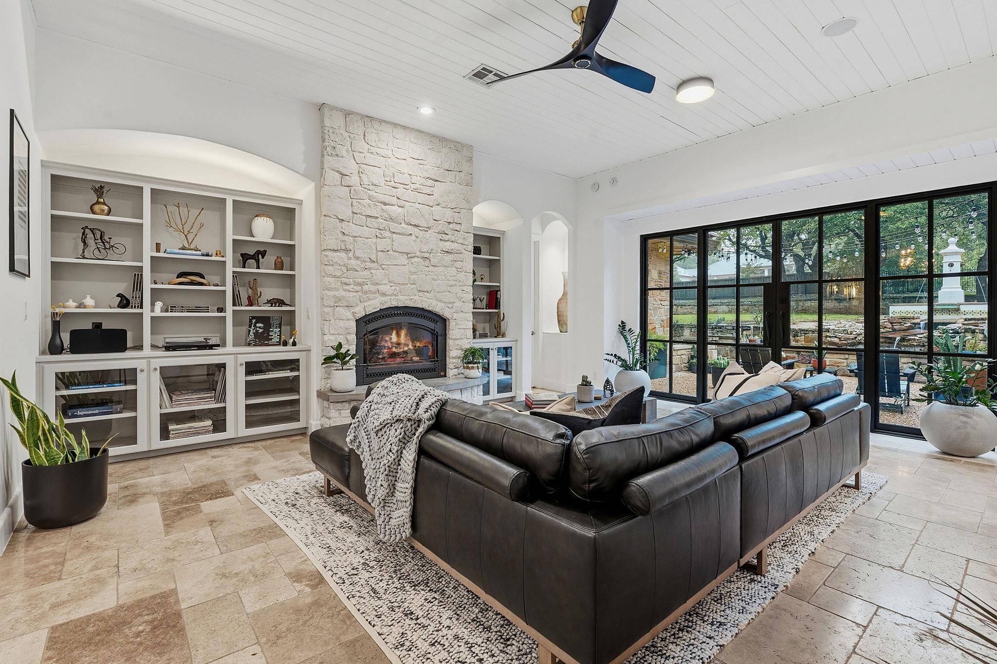 113 Silverstone DR, Georgetown, TX 78633