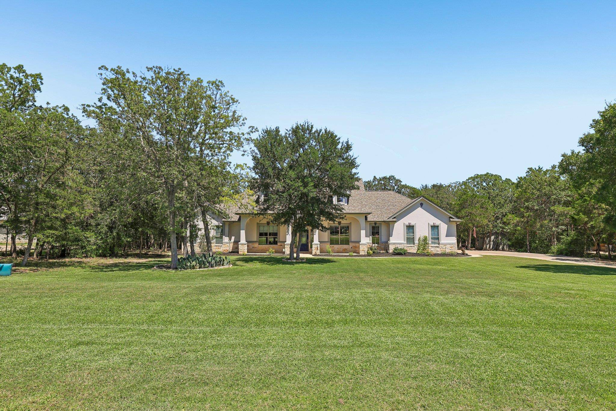 187 Pioneer PSGE, Bastrop, TX 78602