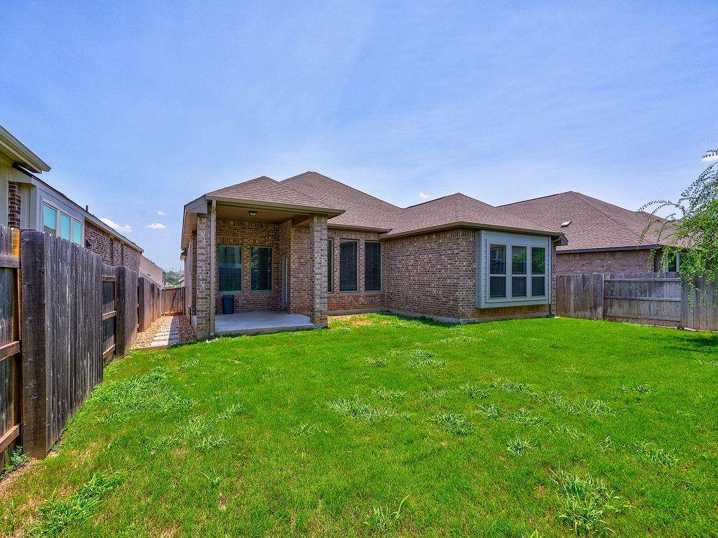 229 Heartleaf RD, San Marcos, TX 78666