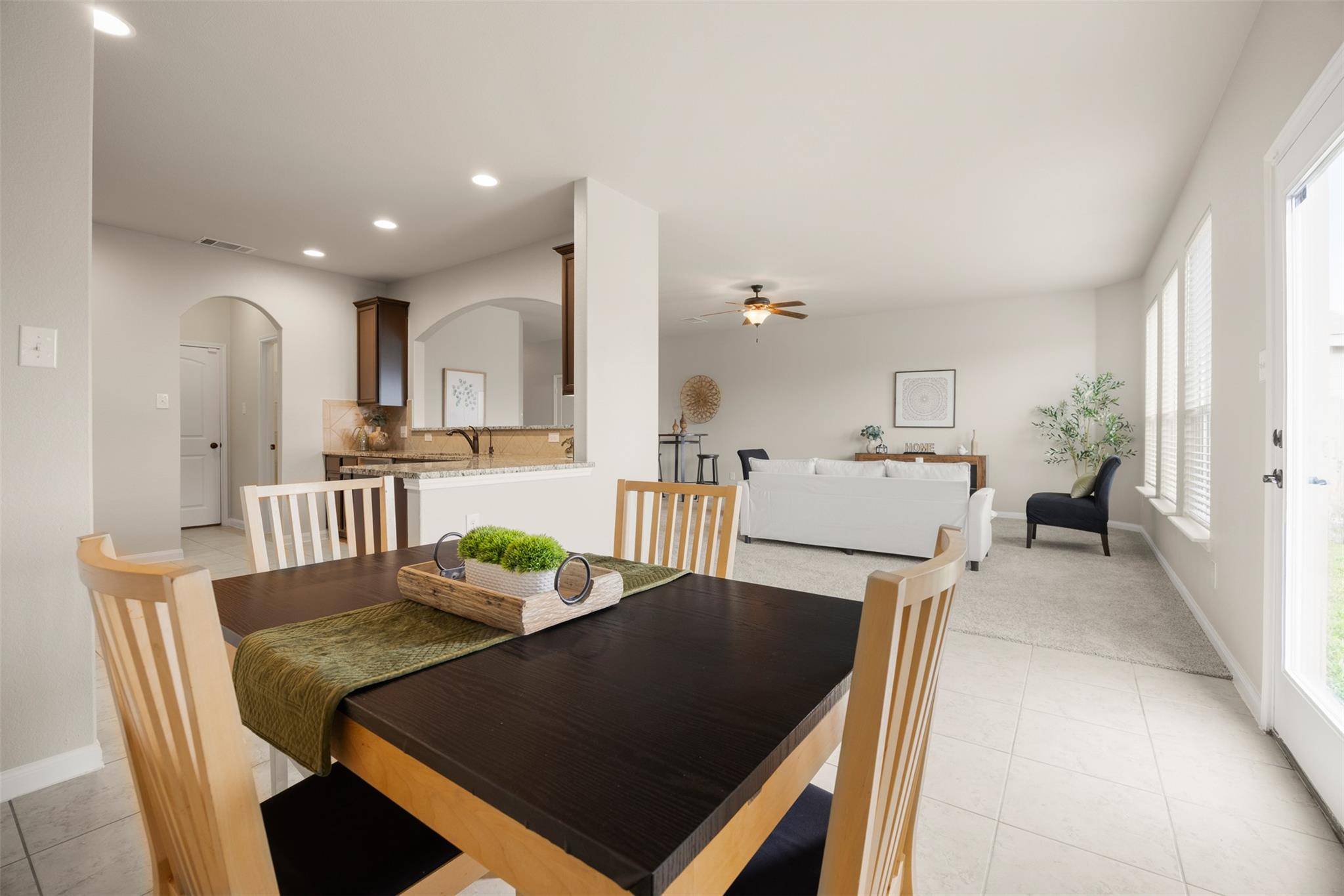 1548 Treeta TRL, Kyle, TX 78640