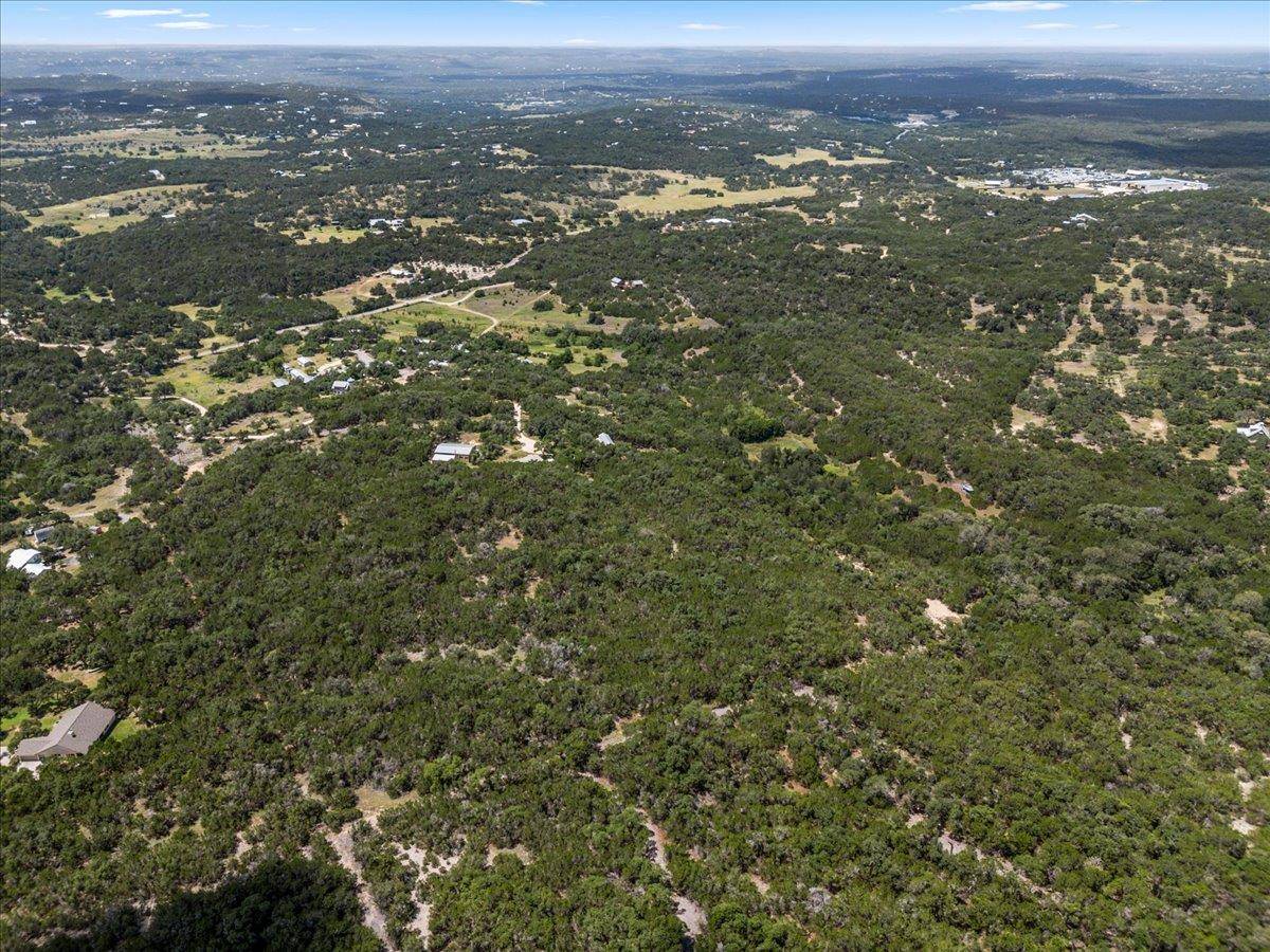 701 Old Oaks Ranch RD, Wimberley, TX 78676