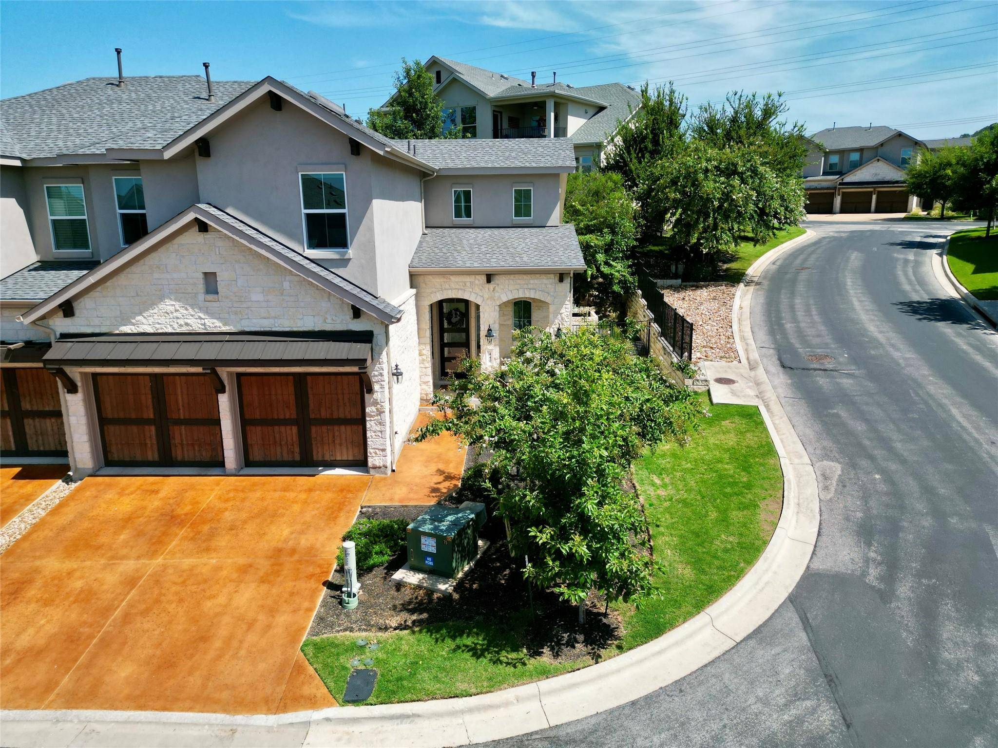440 Cartwheel BND #95, Austin, TX 78738