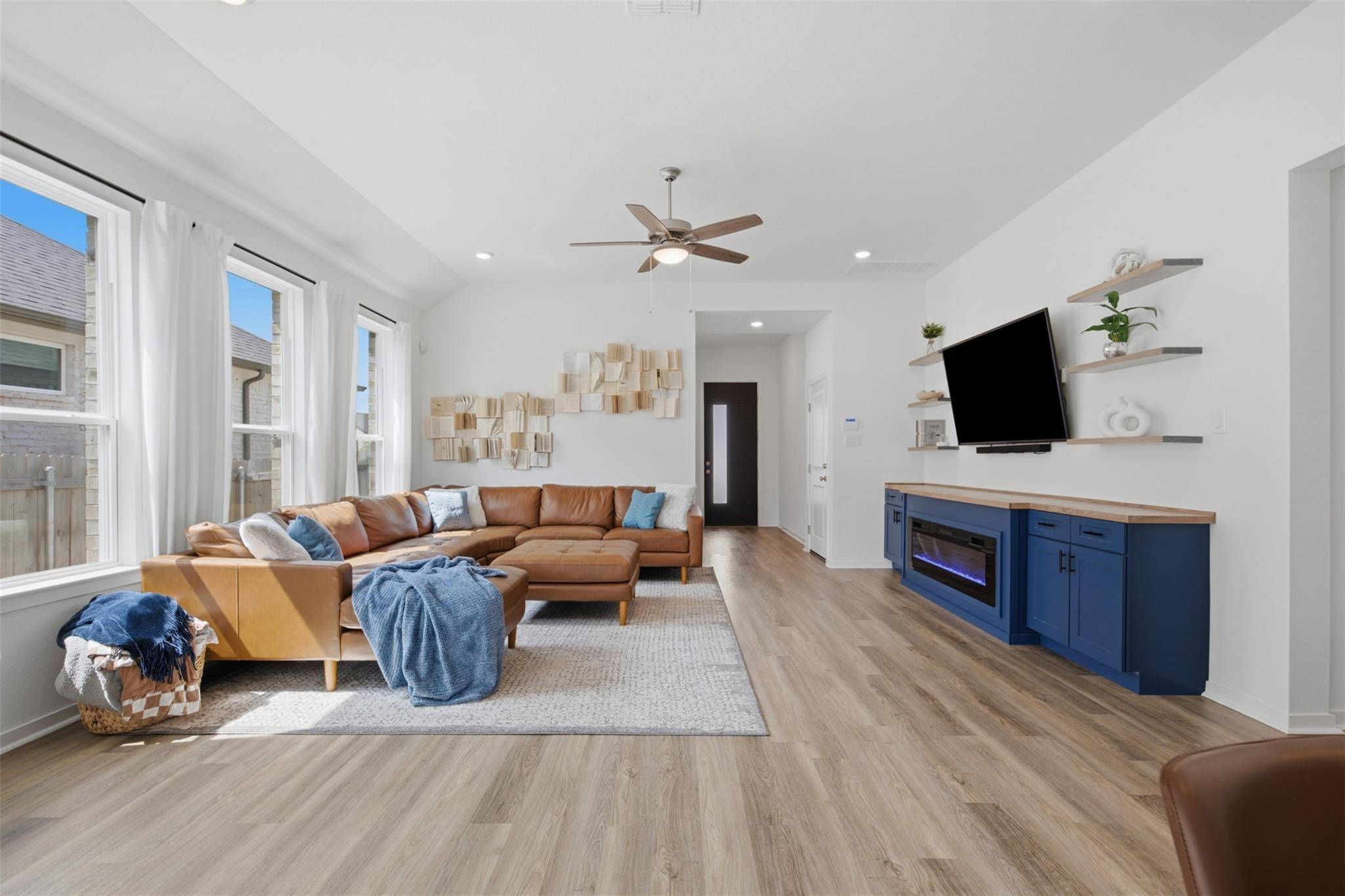 12528 Cockatoo XING, Manor, TX 78653