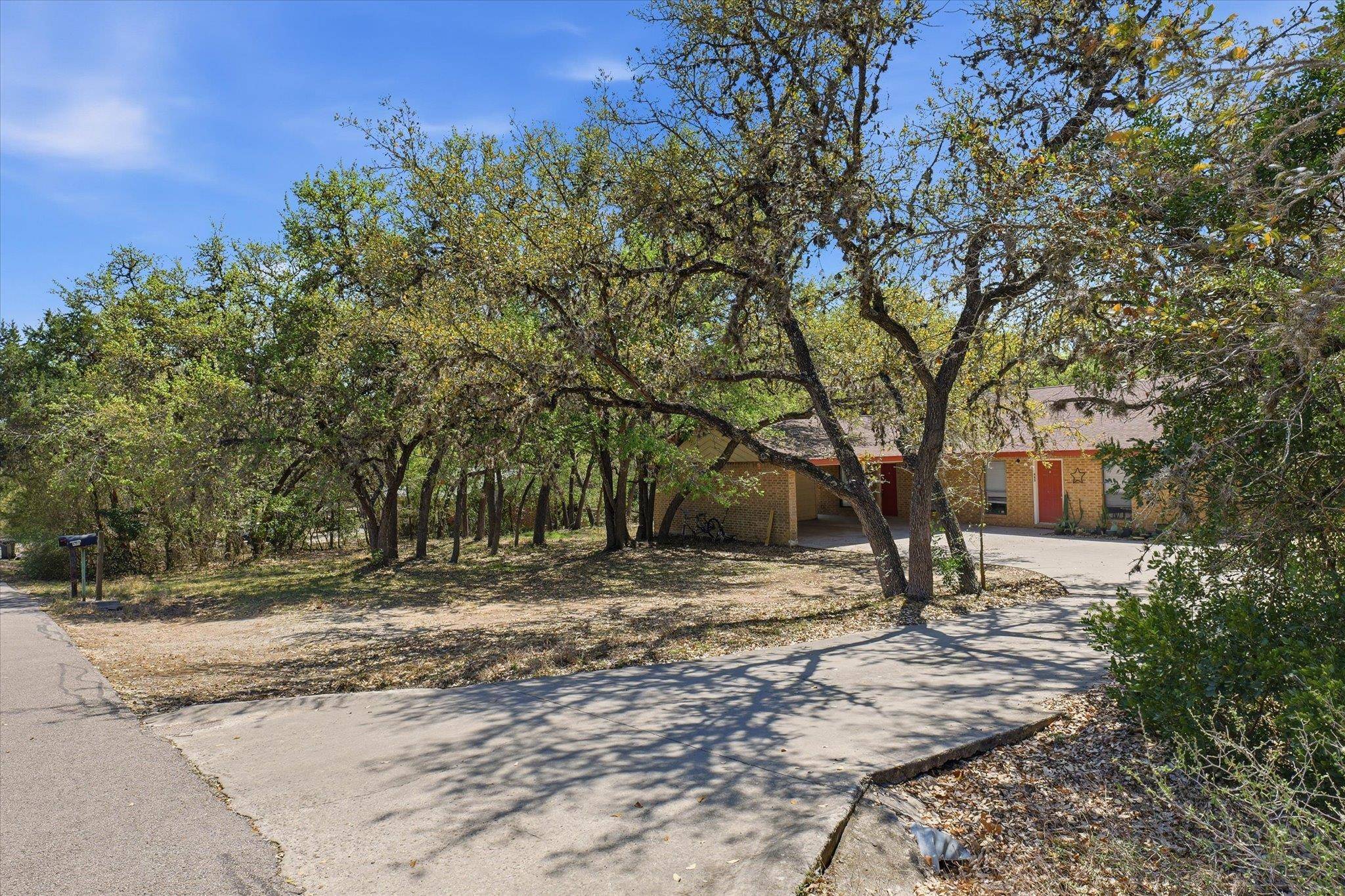 405 Whitetail DR #B, San Marcos, TX 78666