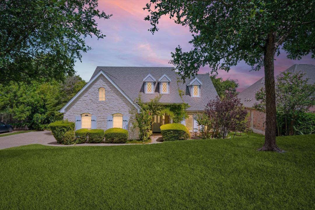 10024 Circleview DR, Austin, TX 78733