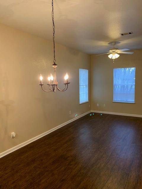3003 WHISPER OAKS LN #B, Georgetown, TX 78628