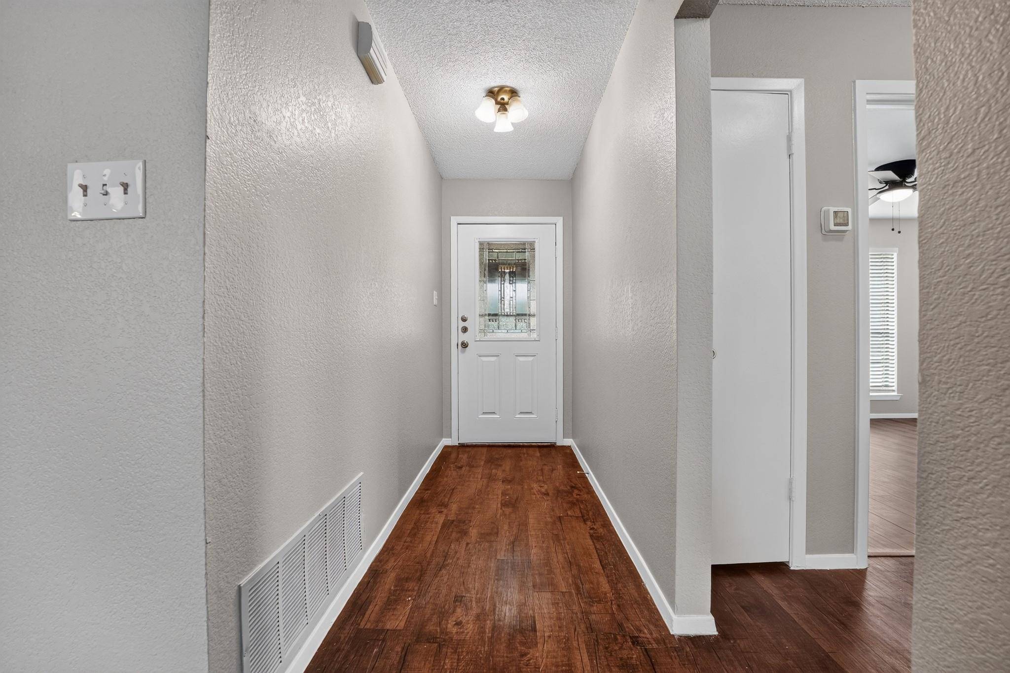 1509 Taron DR, Round Rock, TX 78681