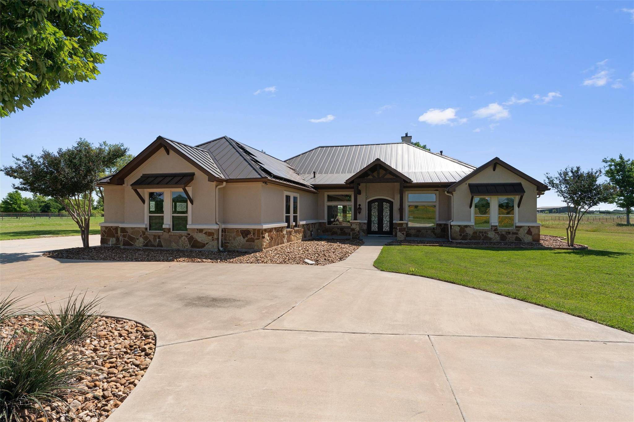 619 Heritage CV, Hutto, TX 78634