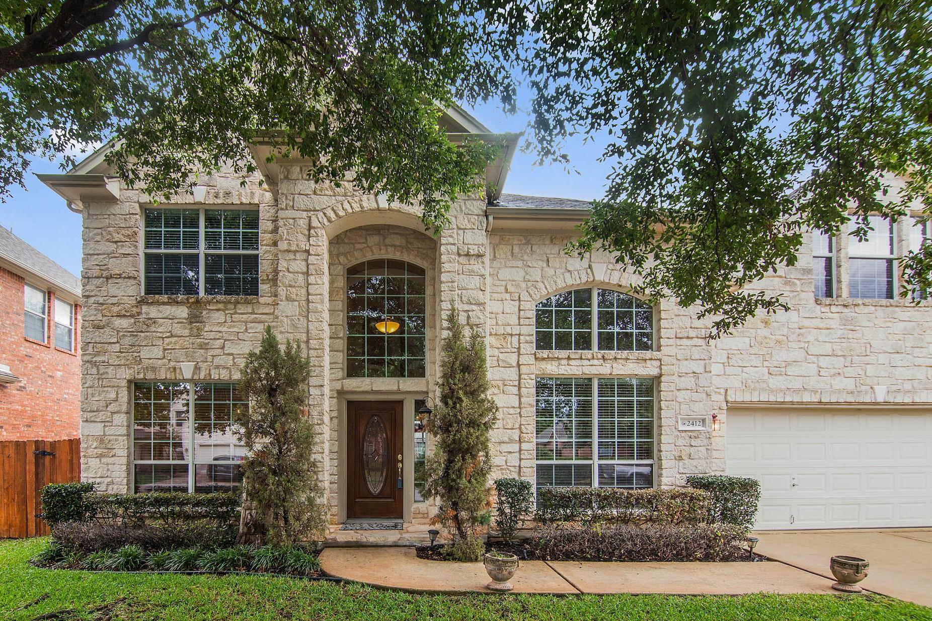 2412 Arbor DR, Round Rock, TX 78681